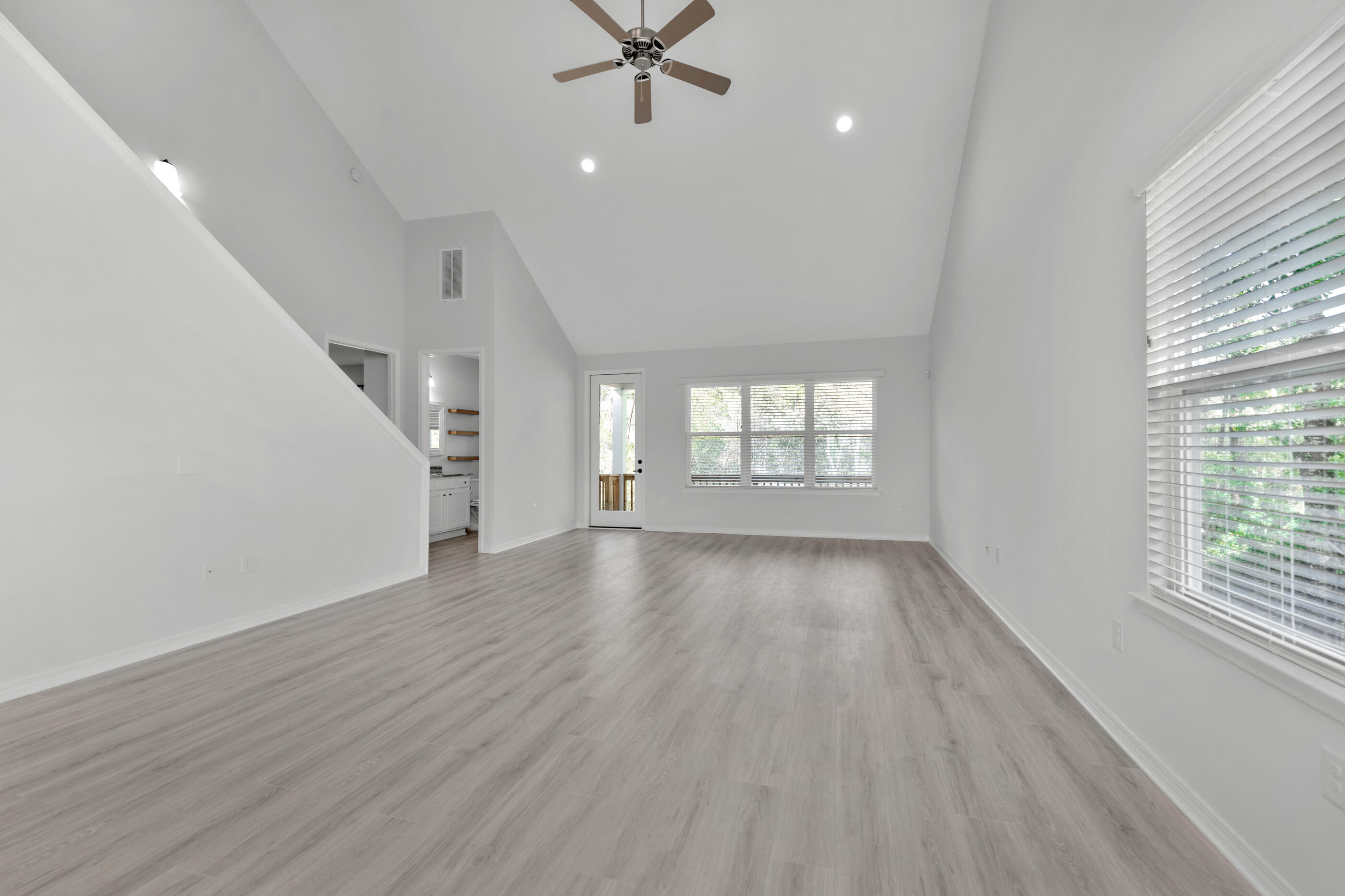 WALSH GLEN ESTATES - Residential