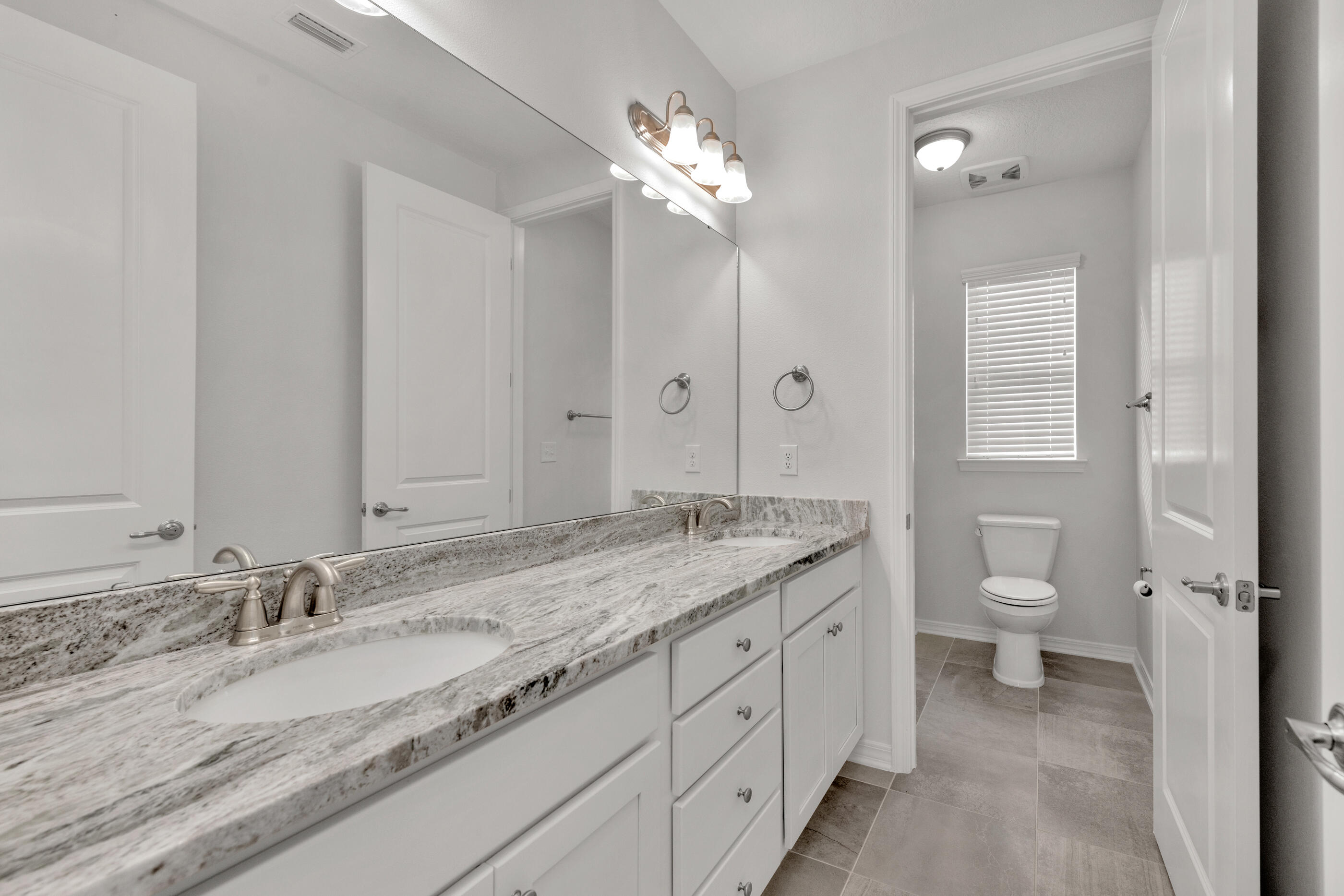 WALSH GLEN ESTATES - Residential