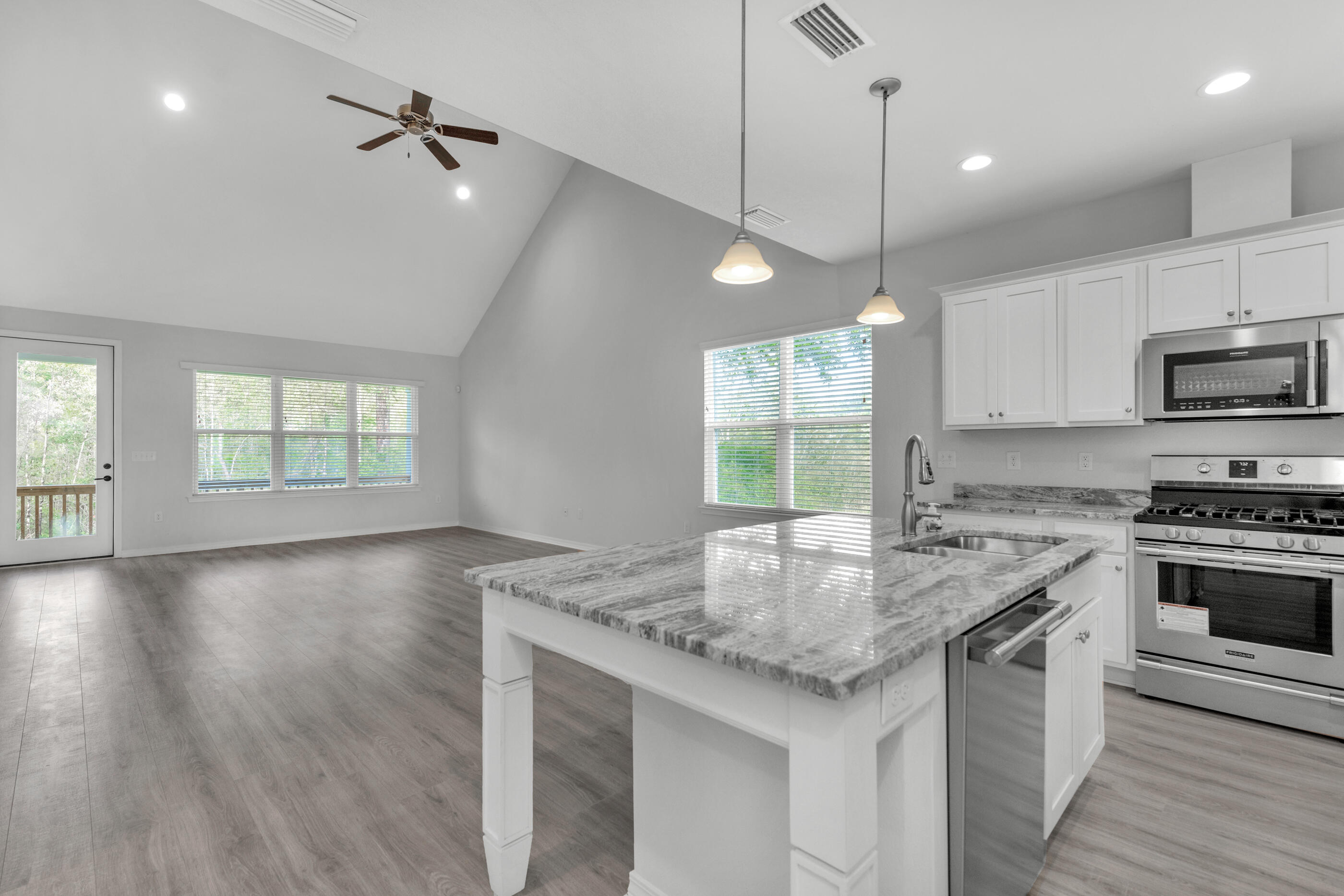 WALSH GLEN ESTATES - Residential