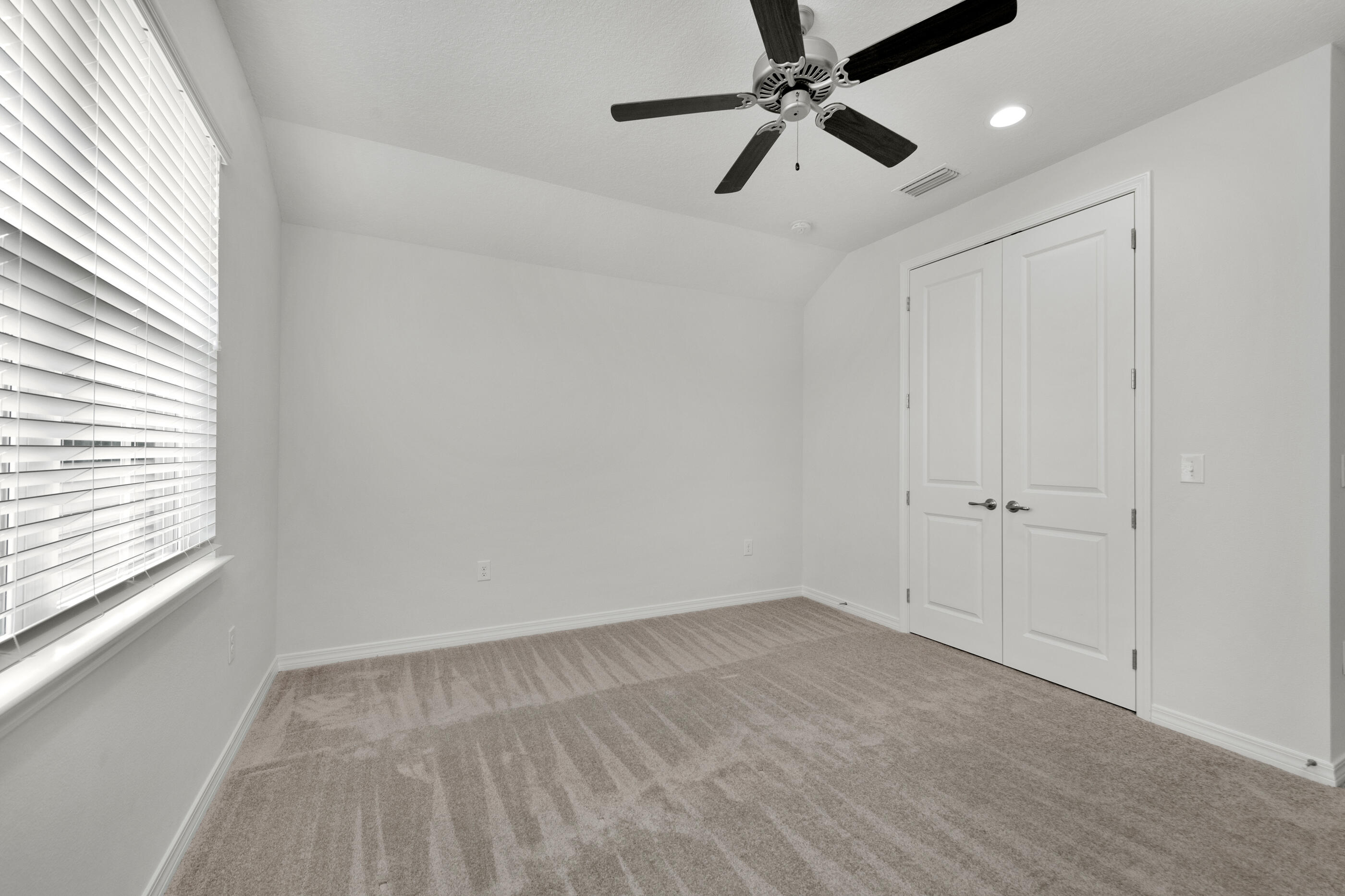 WALSH GLEN ESTATES - Residential