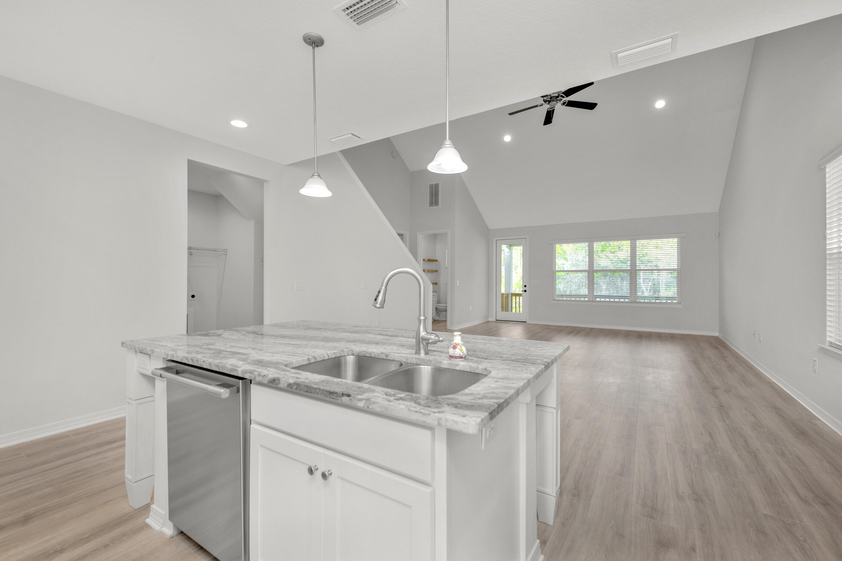 WALSH GLEN ESTATES - Residential