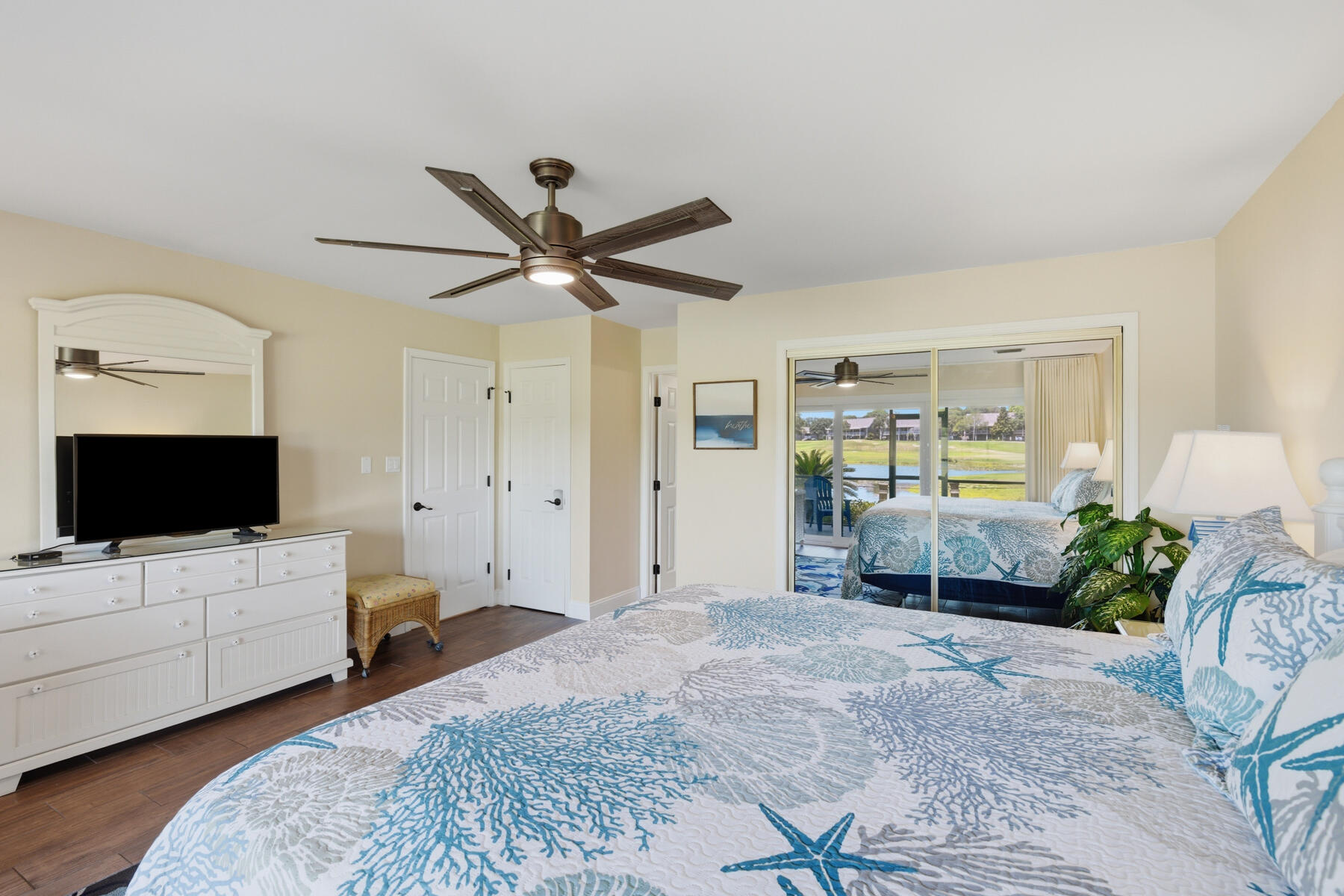 Seascape Resort, Lakefront condos, Phase 6B - Residential
