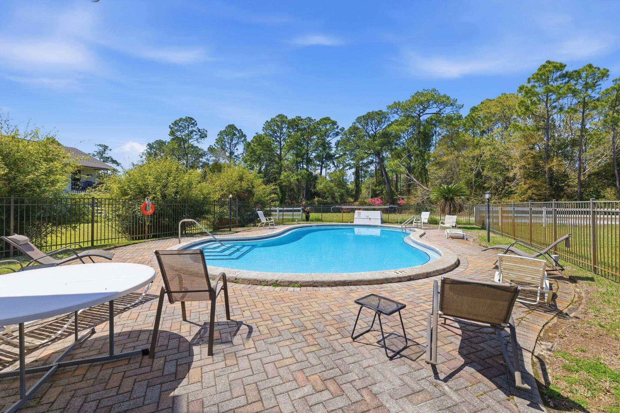 LA MAR WEST T/H - Residential