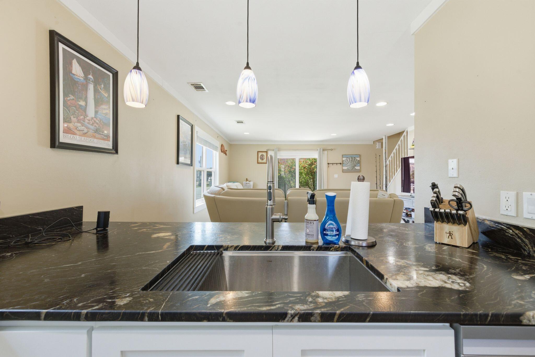 LA MAR WEST T/H - Residential