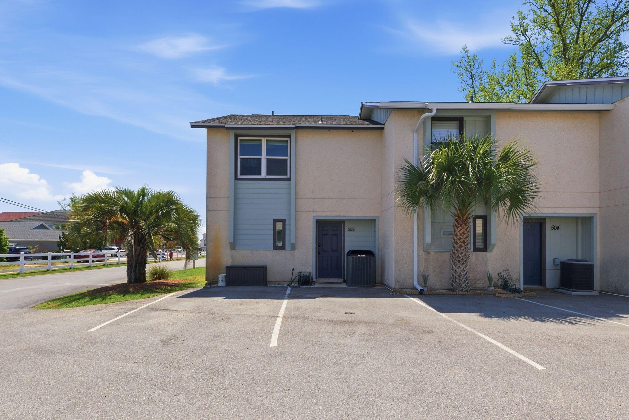 LA MAR WEST T/H - Residential