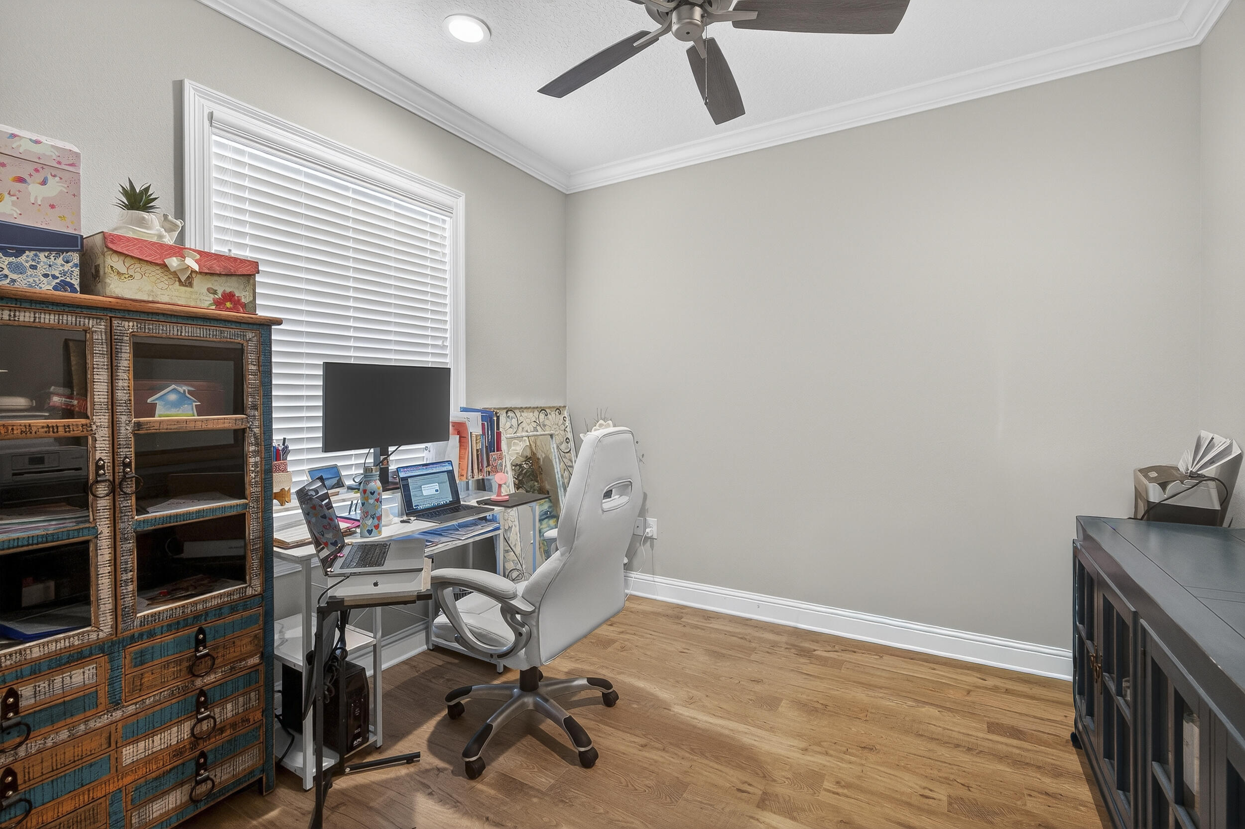 LAUREL OAKS S/D - Residential