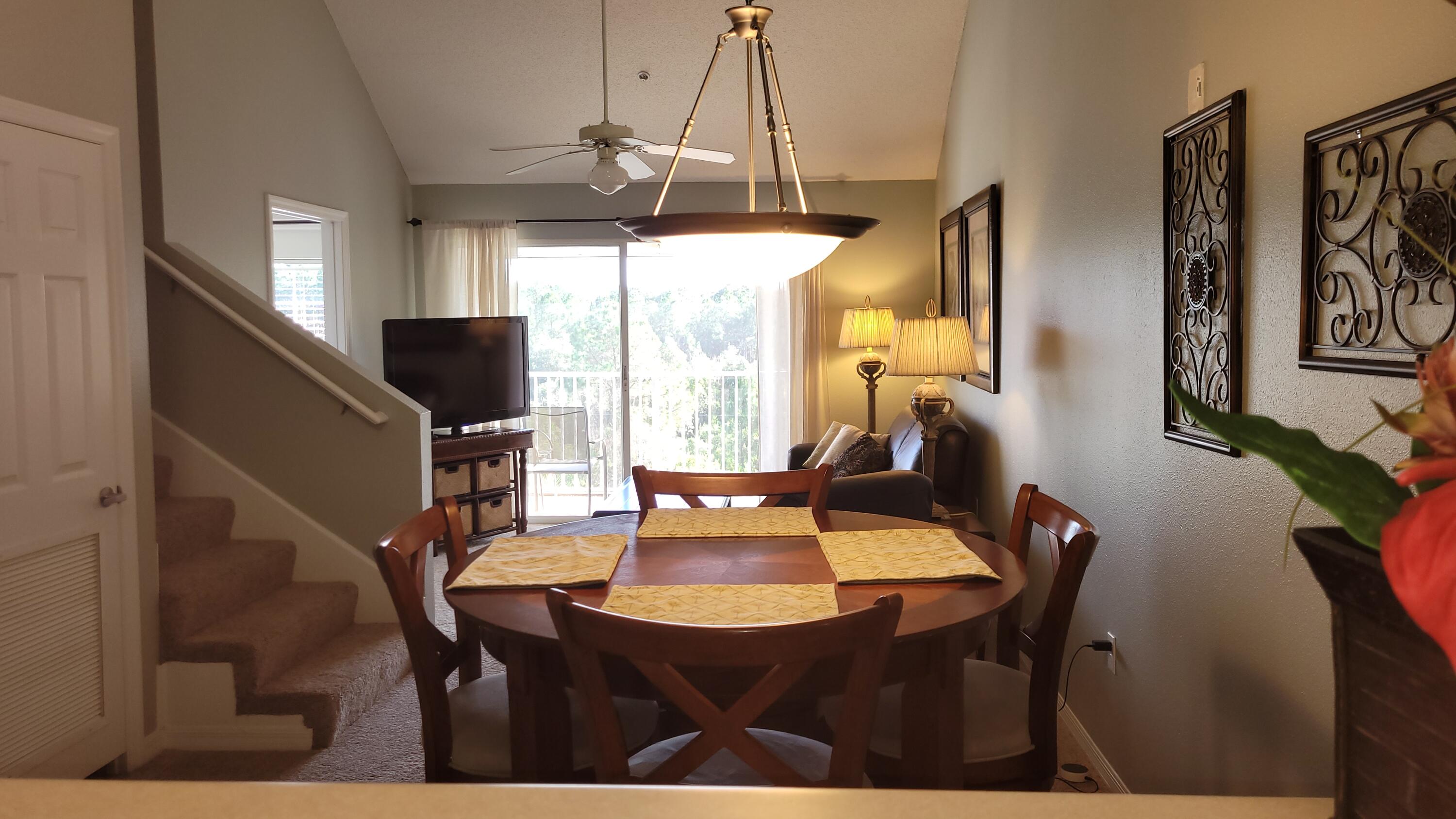 FLORIDA CLUB - Residential Lease