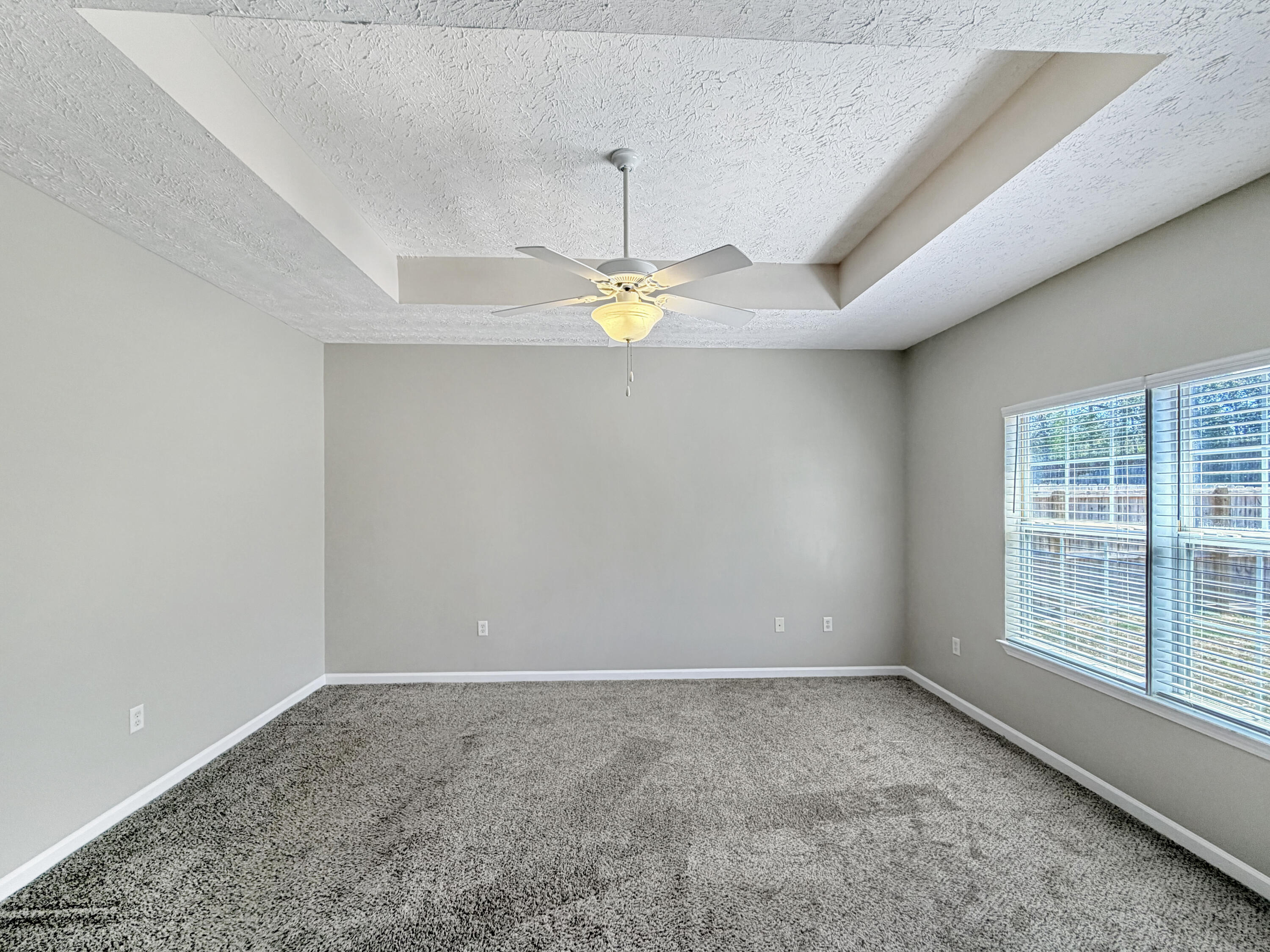 LAKE SILVER 1ST ADD LOT 7 BLK 3 - Residential