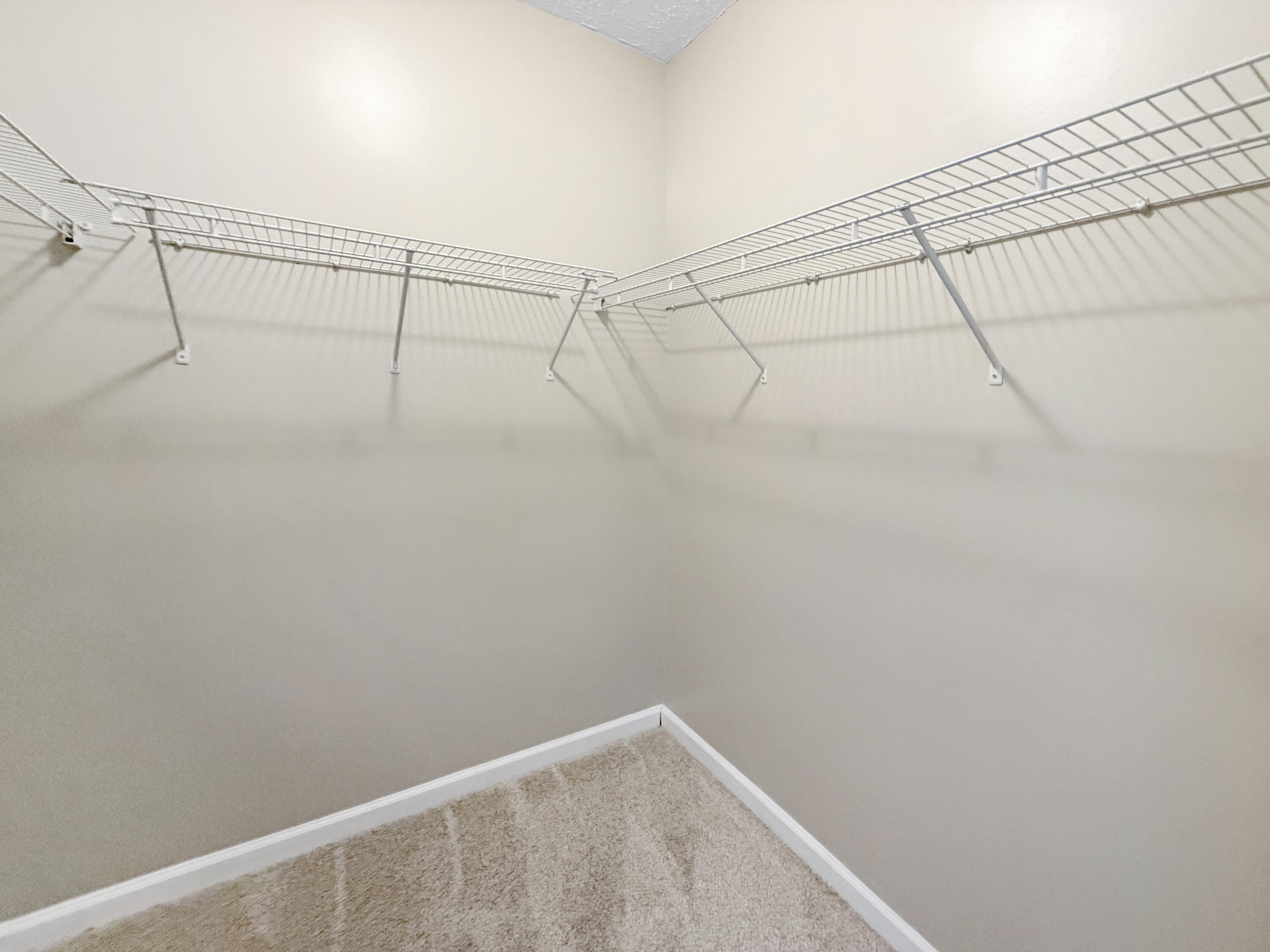 LAKE SILVER 1ST ADD LOT 7 BLK 3 - Residential