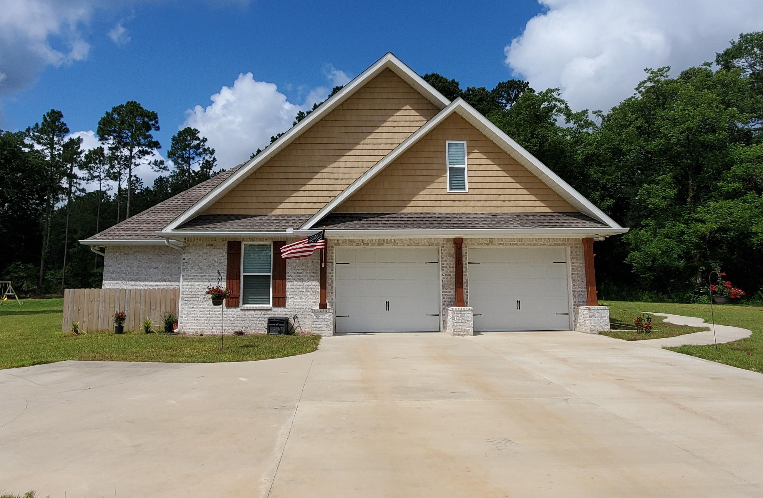 LAUREL HILL - Residential