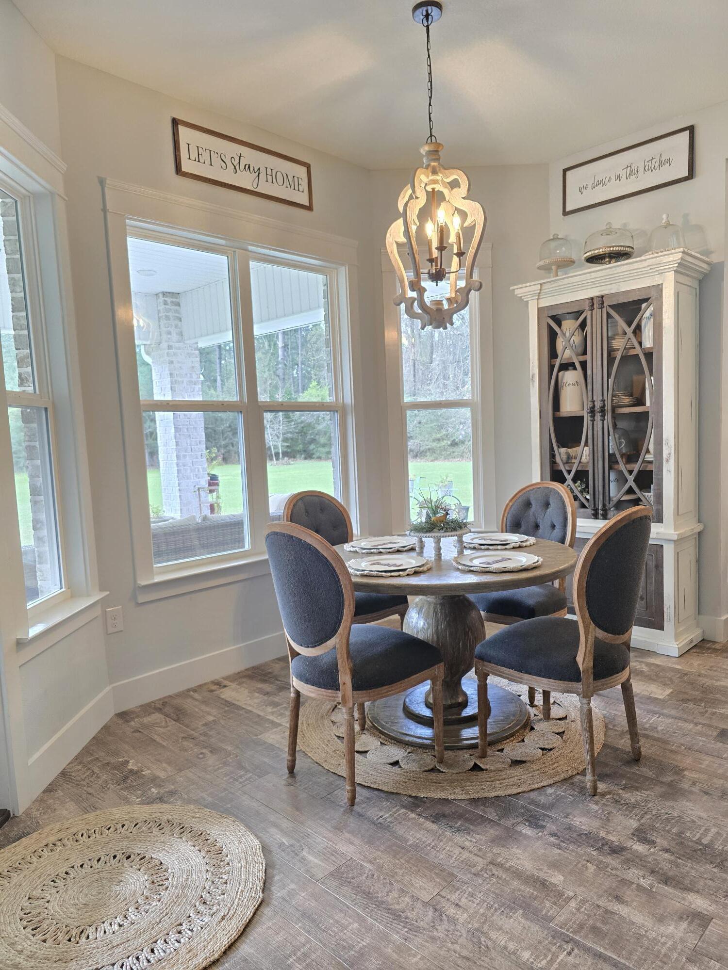 LAUREL HILL - Residential