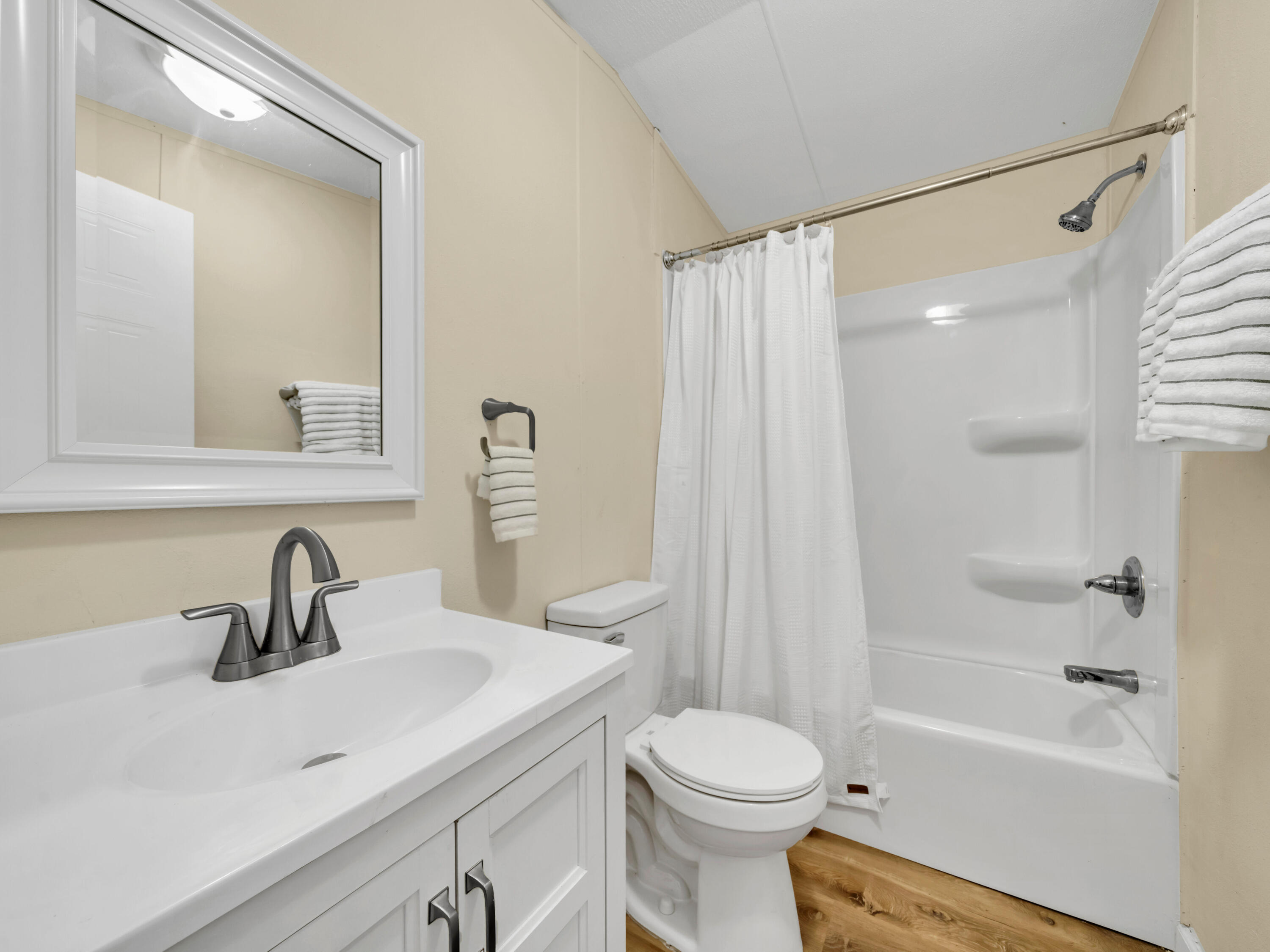 NAVARRE S/D 2ND ADDN - Residential