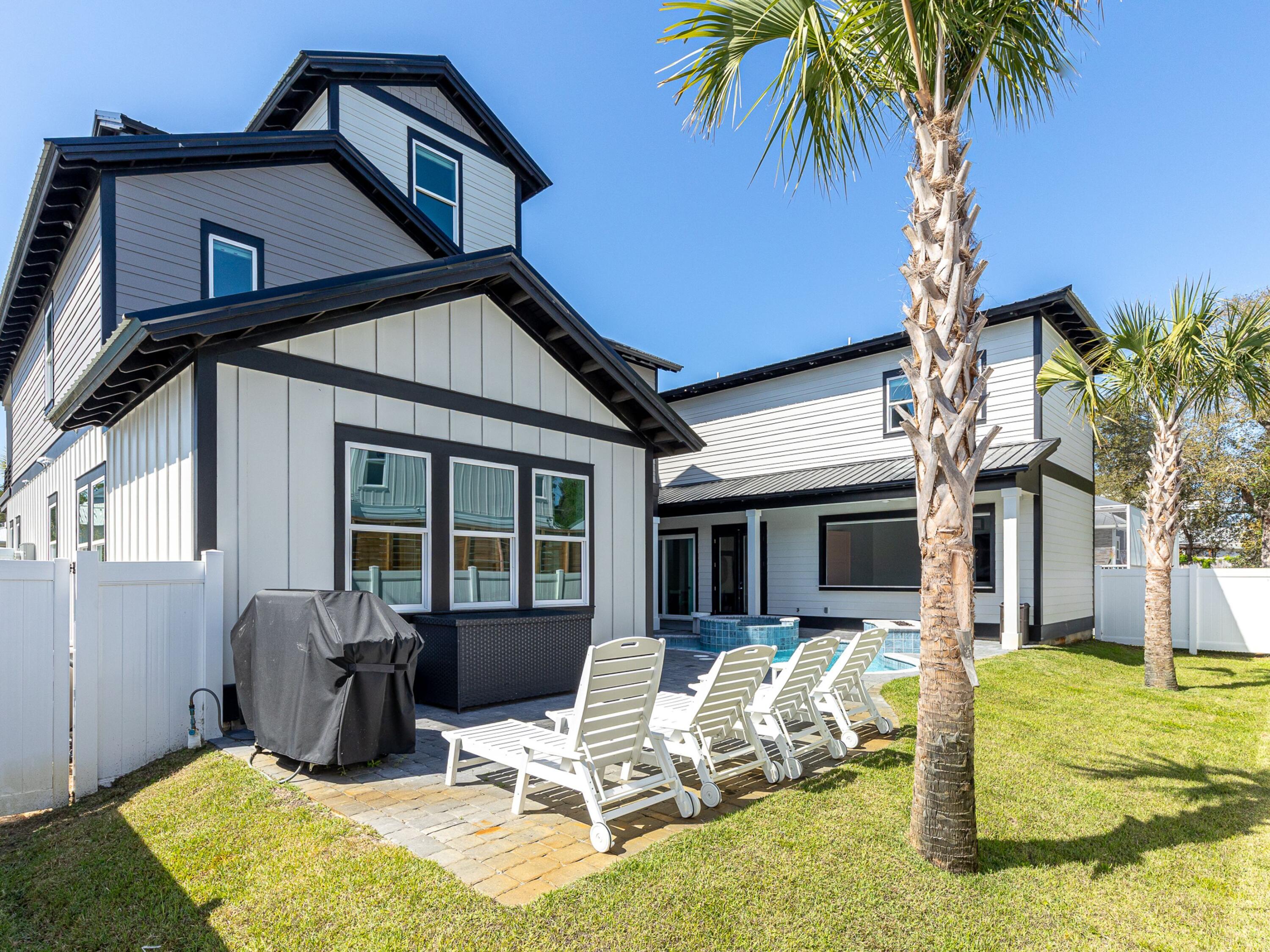 GULFVIEW HEIGHTS 1ST ADDN - Residential