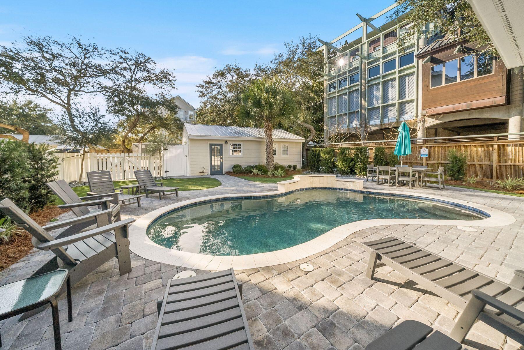 GRAYTON BEACH - Residential