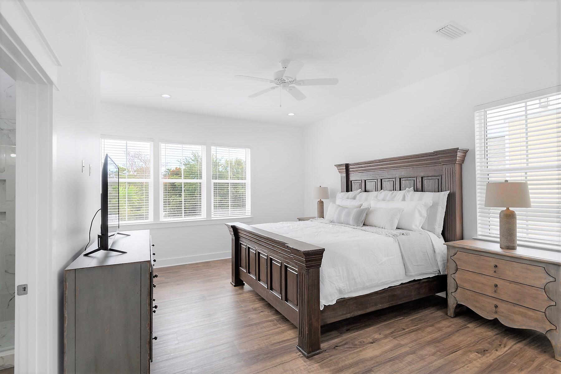 CRYSTAL BEACH - Residential