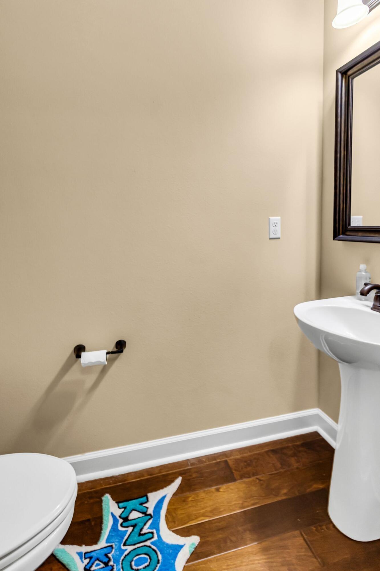 DUGGAN POND ESTATES - Residential Lease