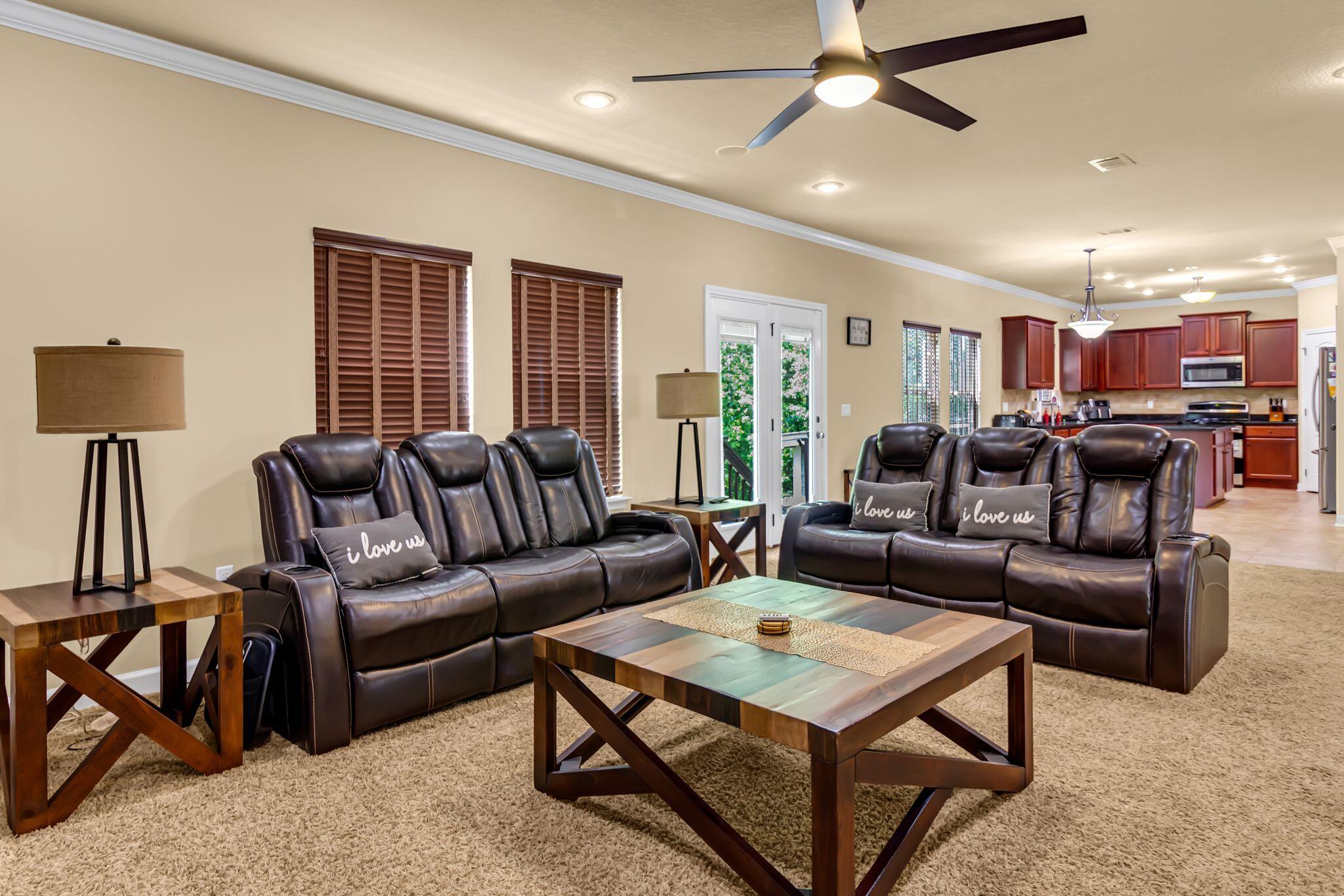 DUGGAN POND ESTATES - Residential Lease