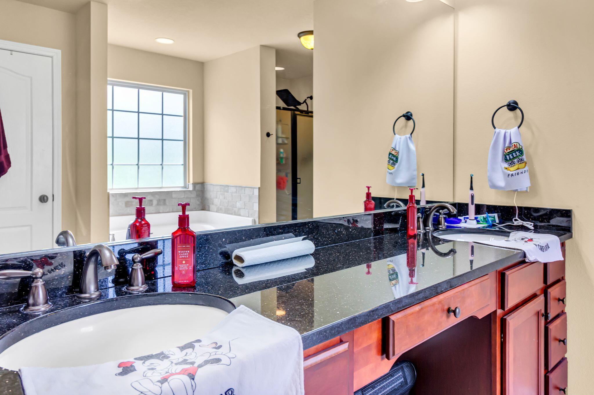 DUGGAN POND ESTATES - Residential Lease