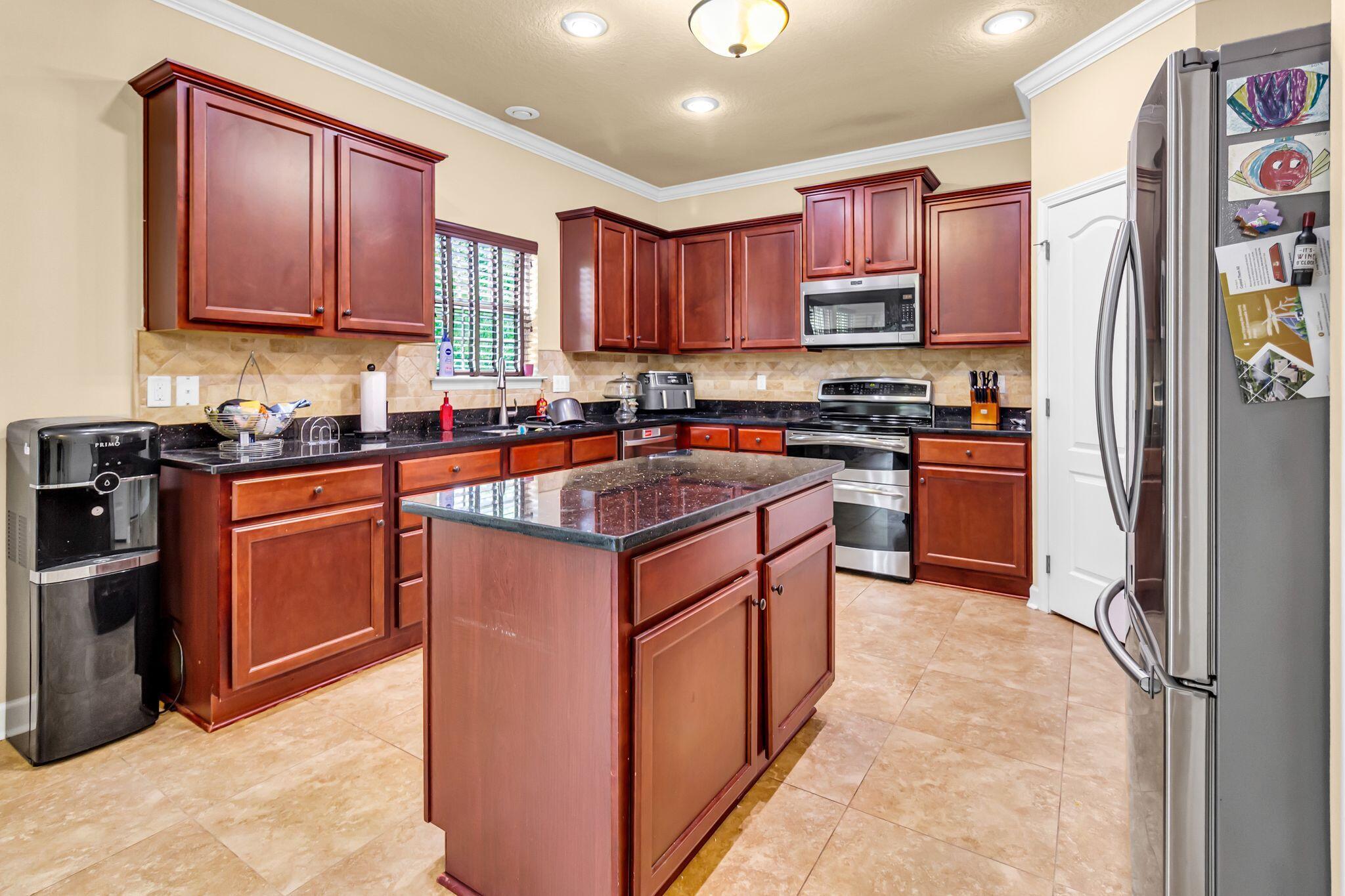 DUGGAN POND ESTATES - Residential Lease