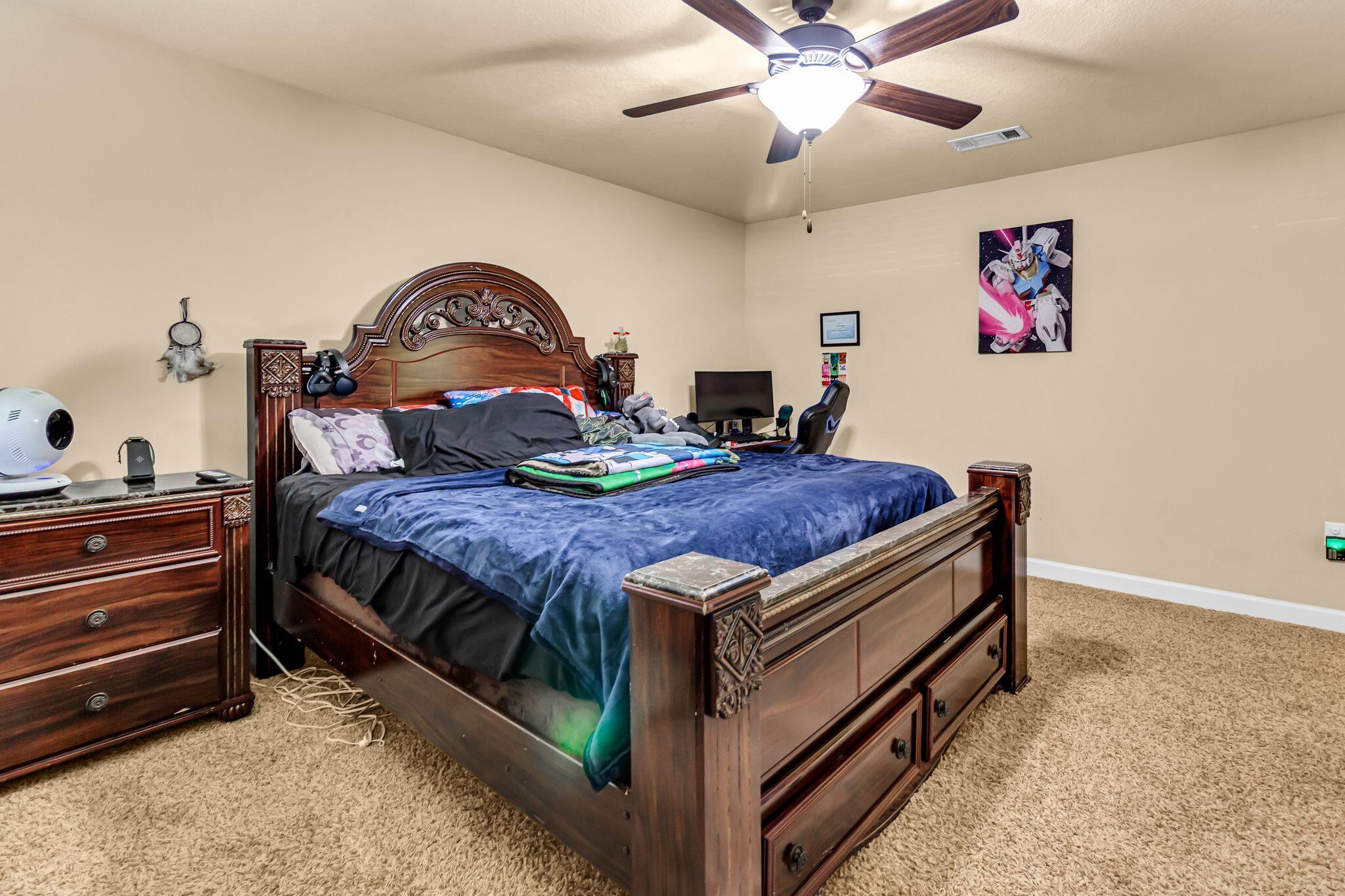 DUGGAN POND ESTATES - Residential Lease