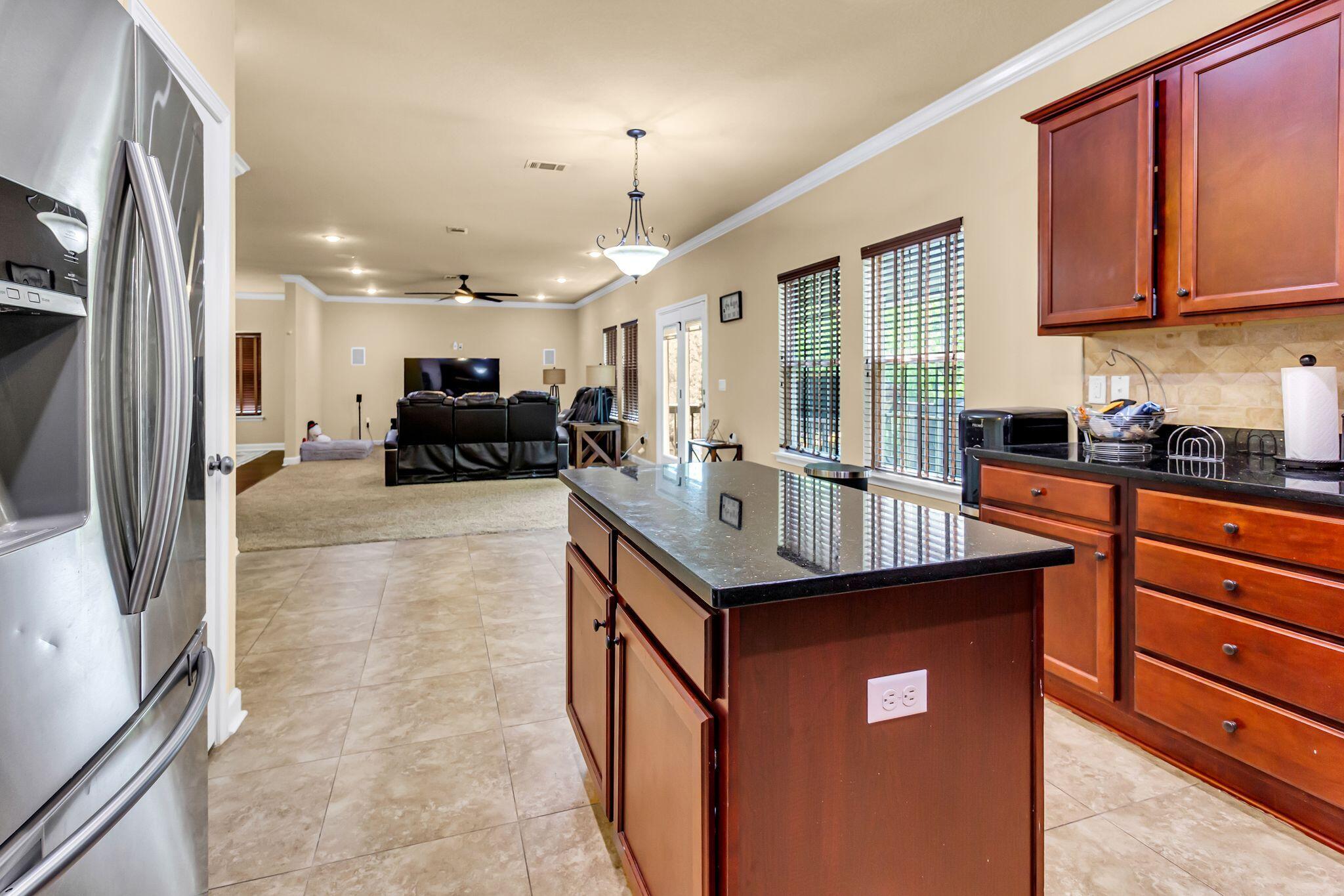 DUGGAN POND ESTATES - Residential Lease