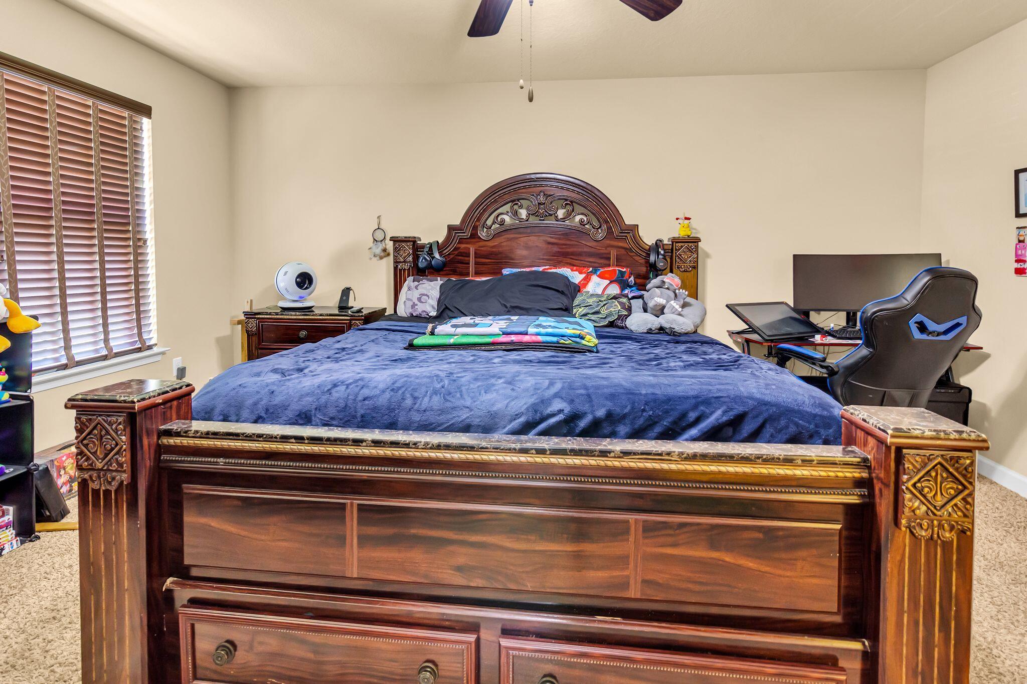 DUGGAN POND ESTATES - Residential Lease