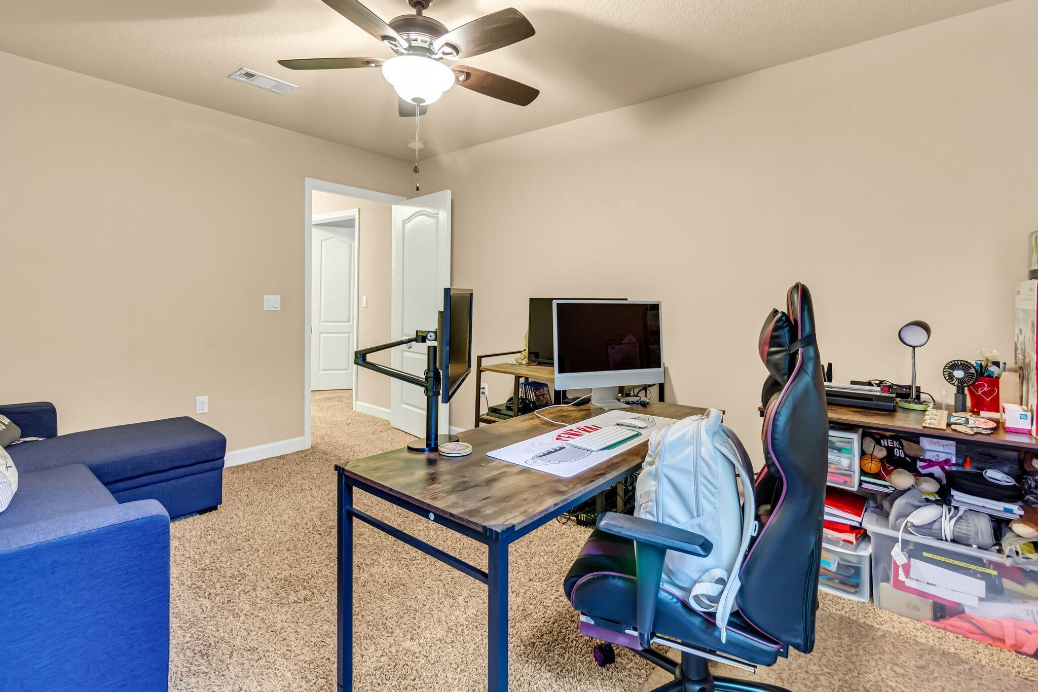 DUGGAN POND ESTATES - Residential Lease