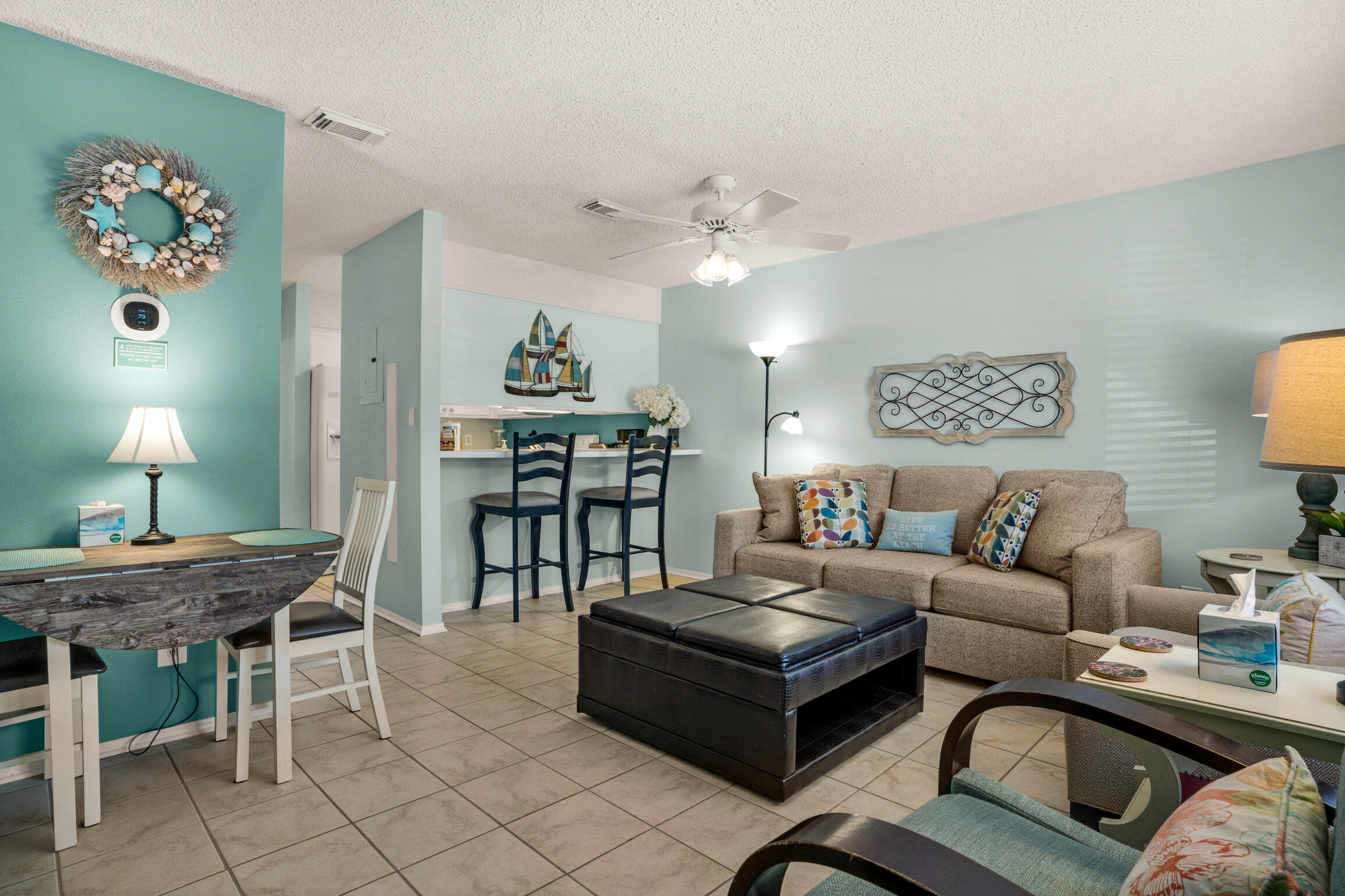 SANDPRINTS CONDO - Residential