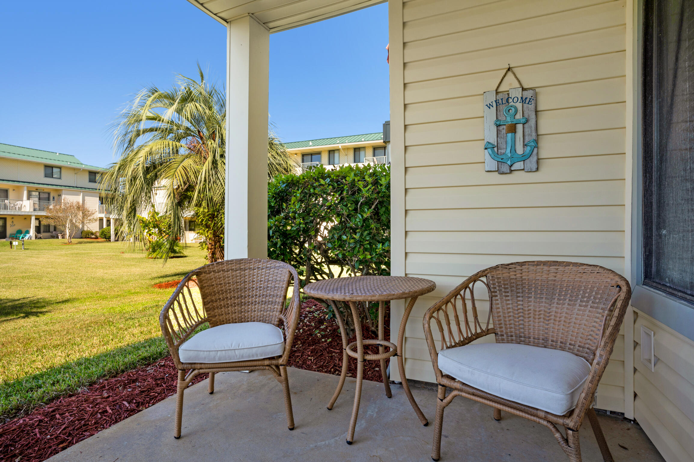 SANDPRINTS CONDO - Residential