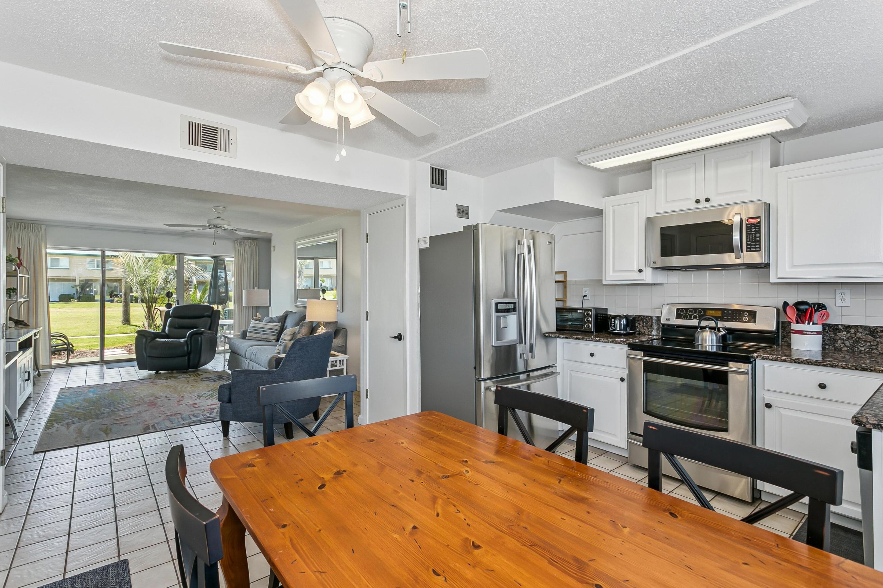 SEASPRAY CONDO - Residential