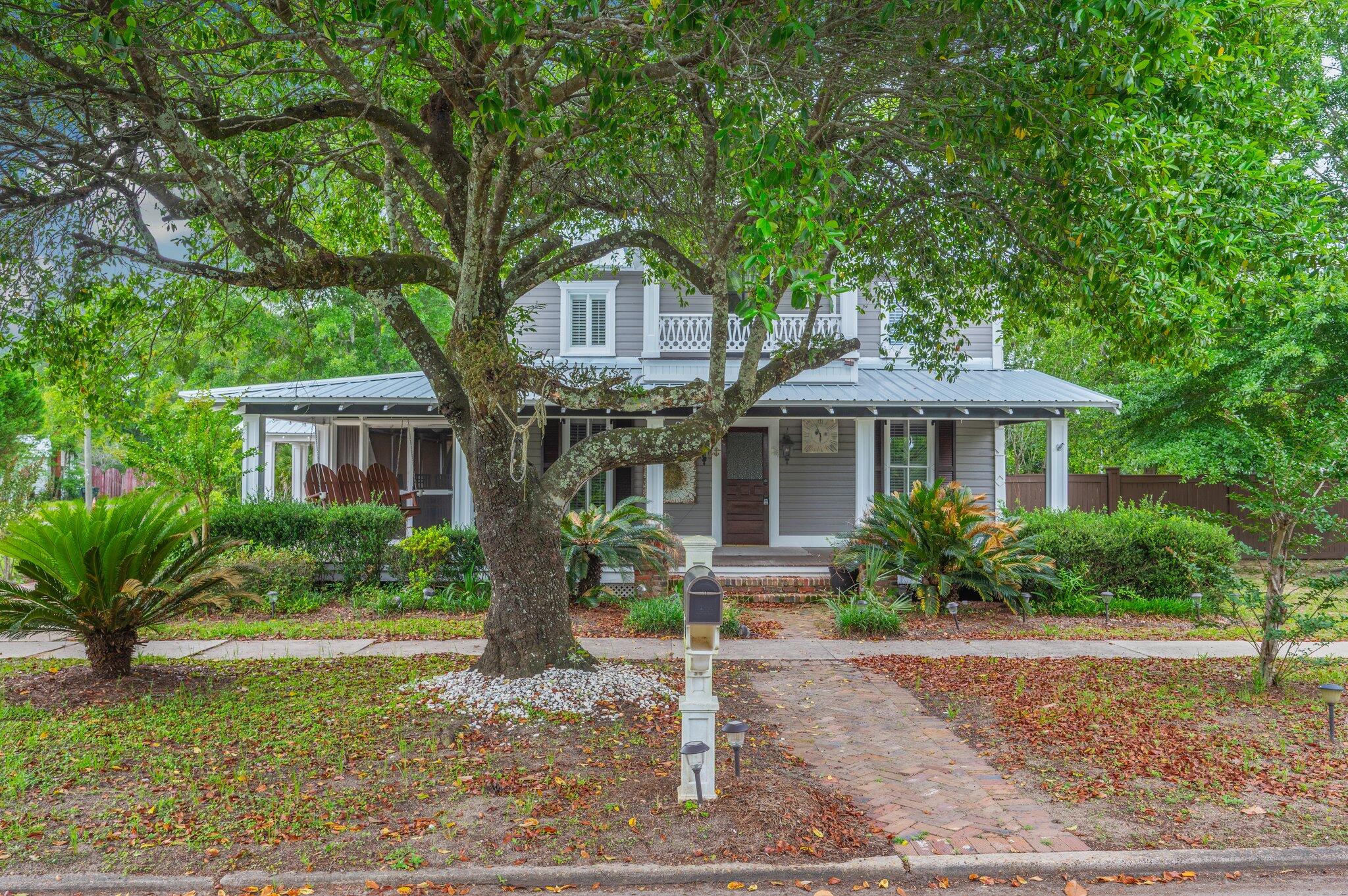 54 Plateau Avenue