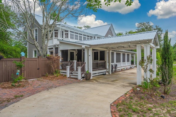 54 PLATEAU AVE, DEFUNIAK SPRINGS, FL 32435 - Image d86e5fd6477d04675bed4c2bfd4b45df/47982557