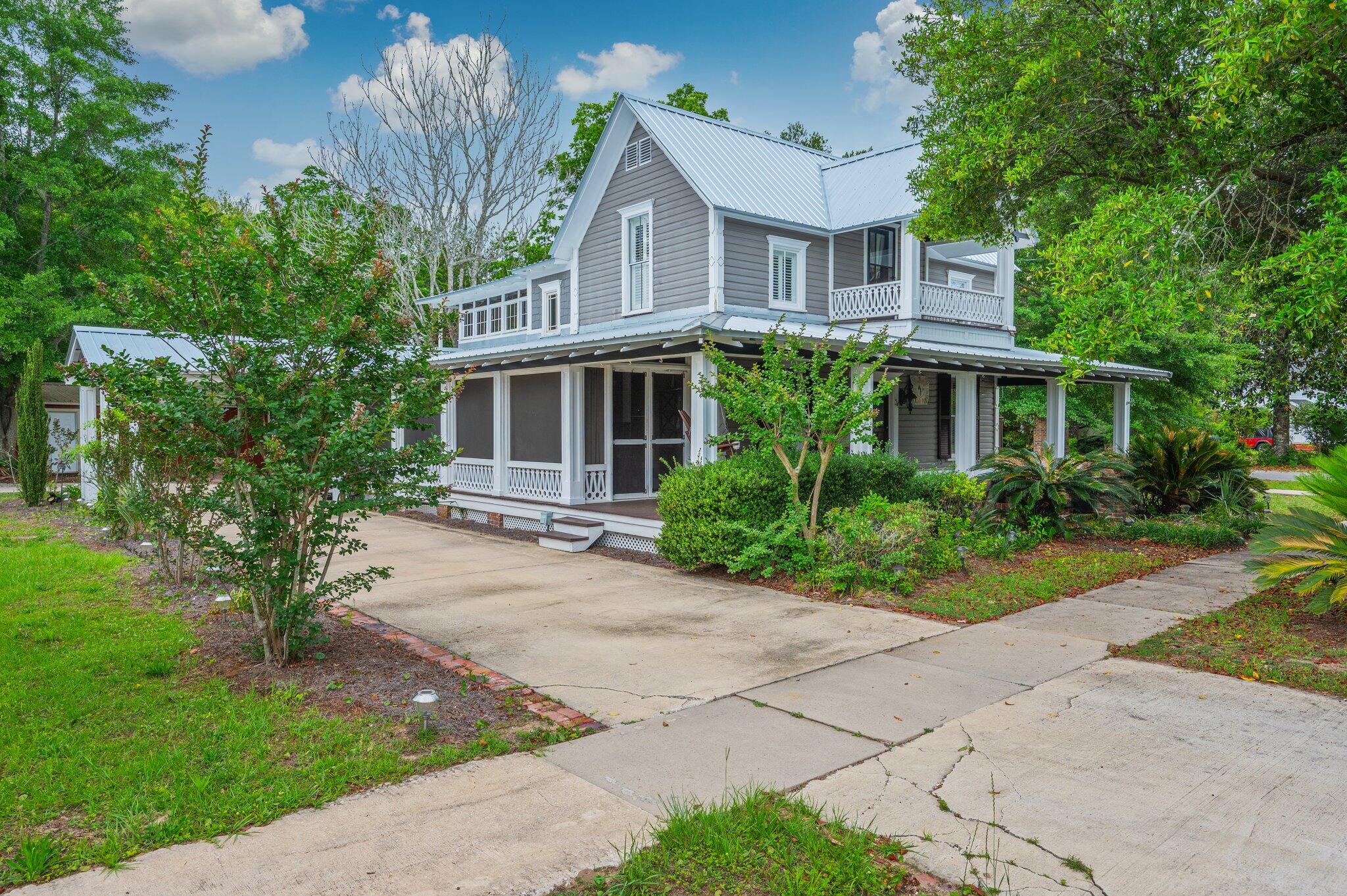 54 Plateau Avenue
