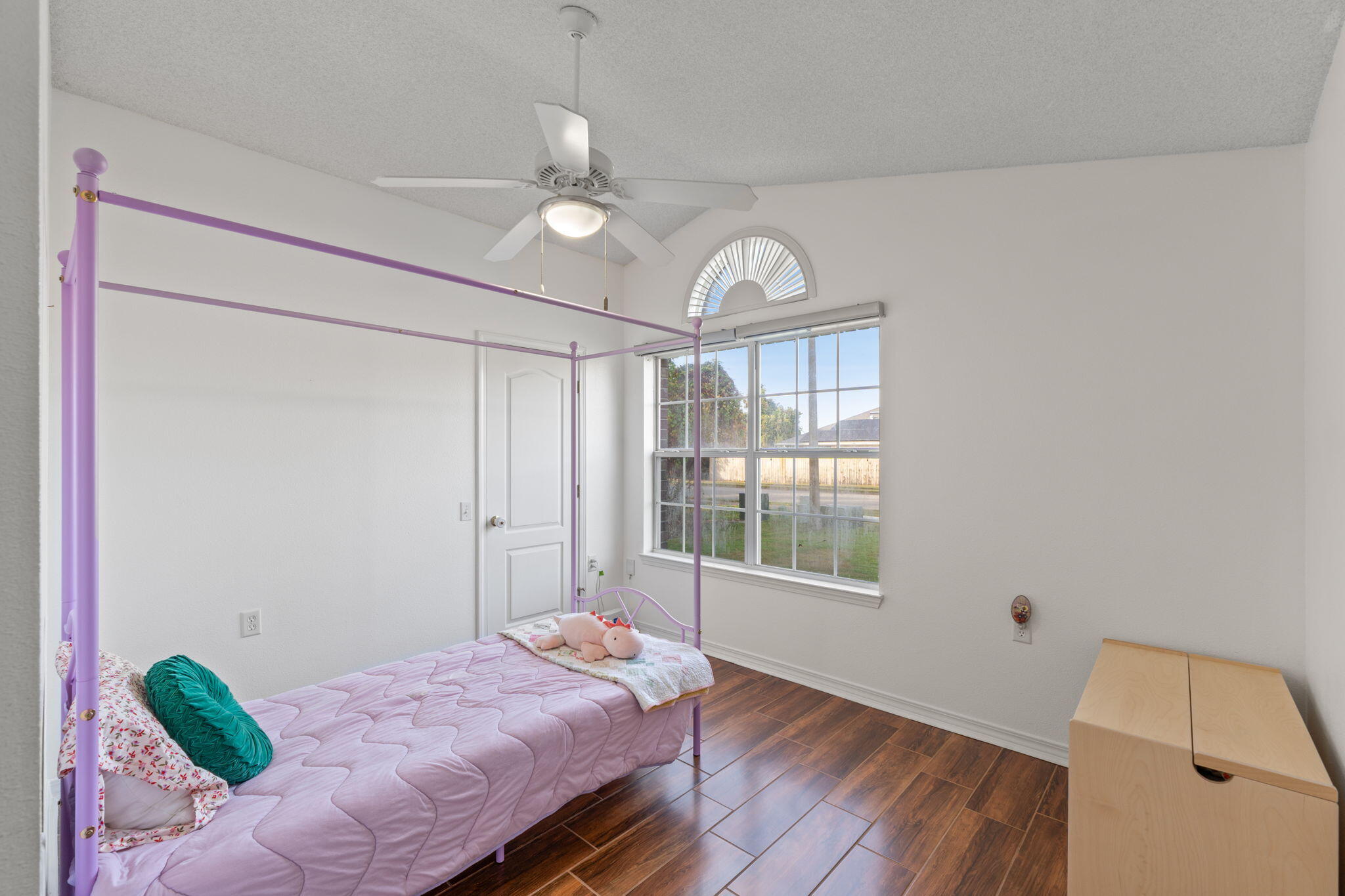 SHADOW LAKES - Residential