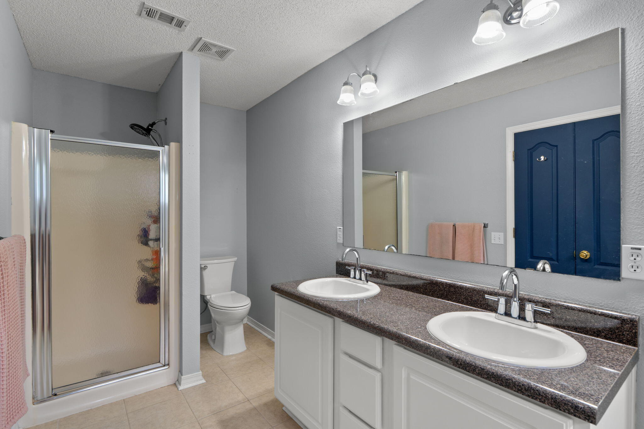 SHADOW LAKES - Residential