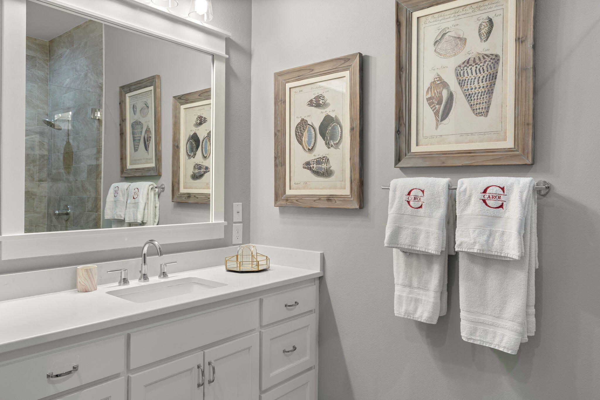 BAYTOWNE AVE EAST - Residential