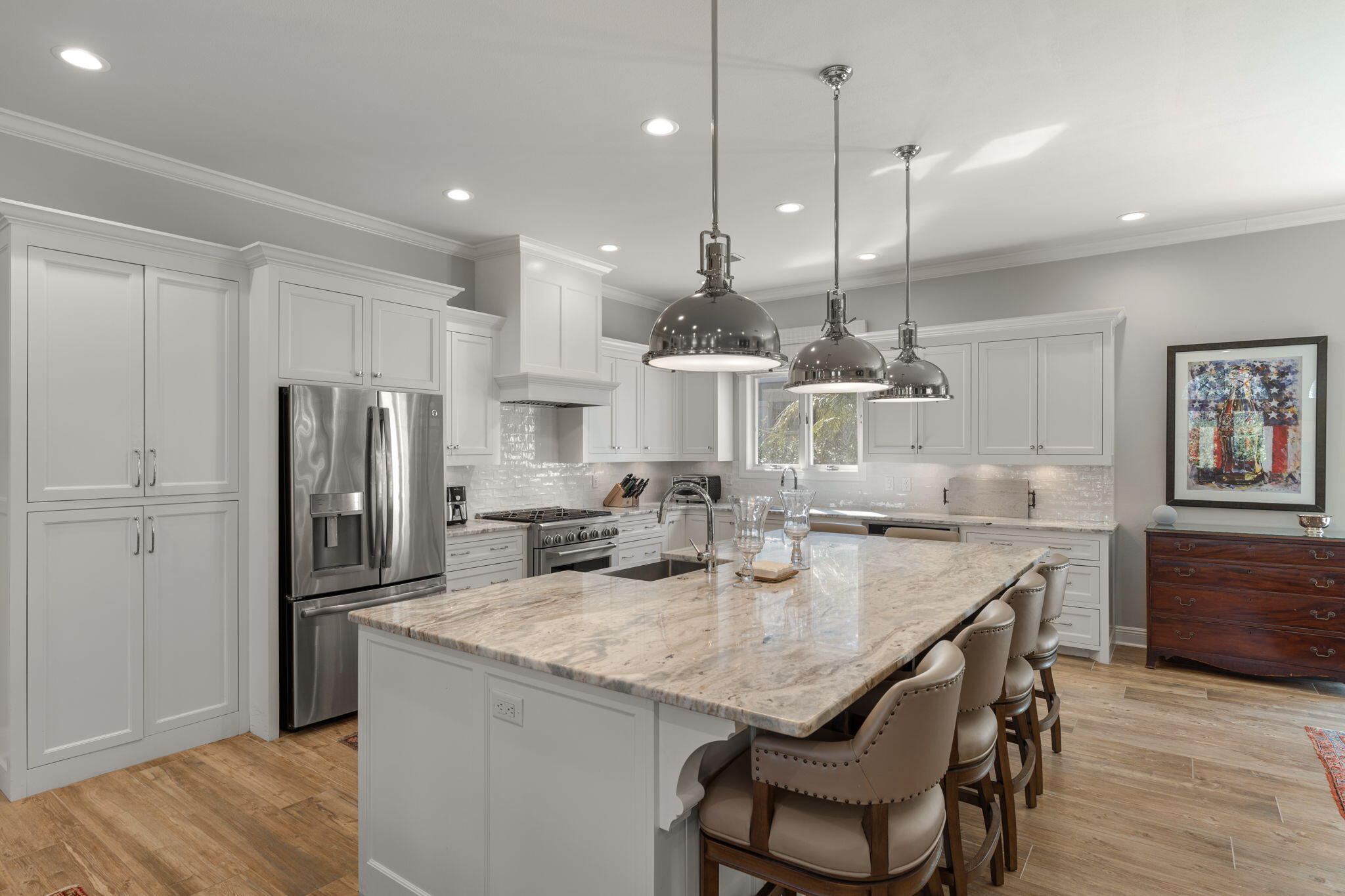 BAYTOWNE AVE EAST - Residential