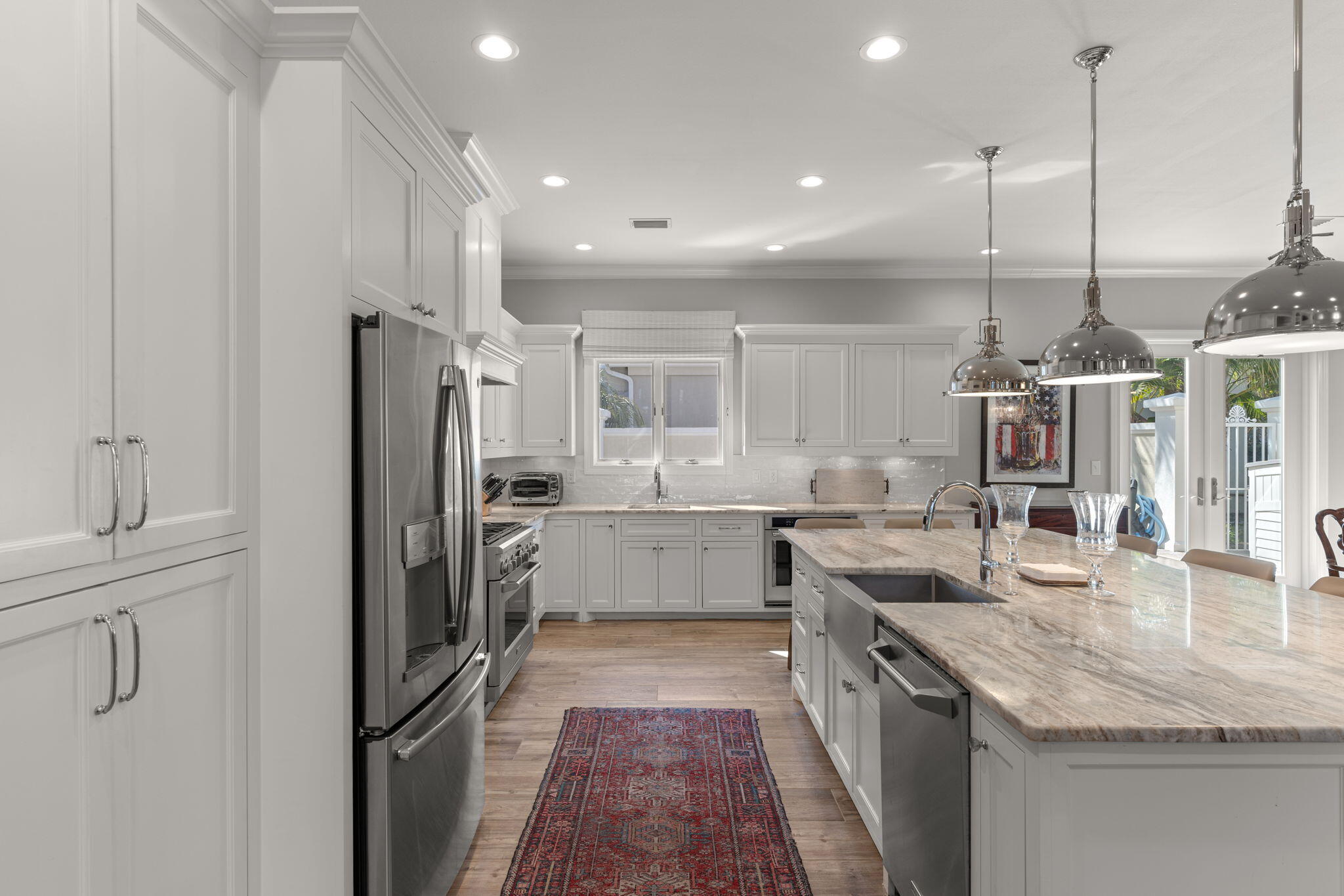 BAYTOWNE AVE EAST - Residential