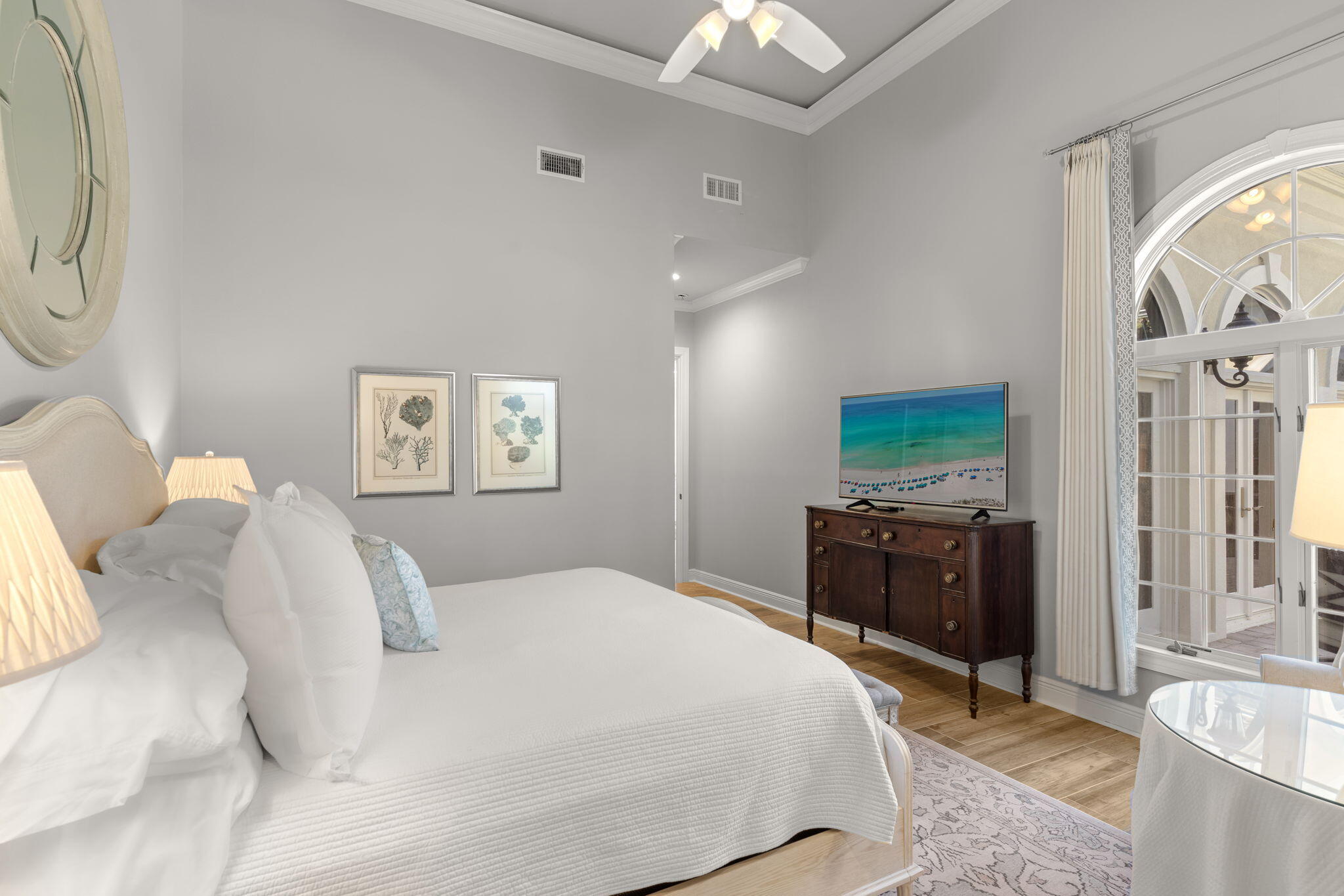 BAYTOWNE AVE EAST - Residential