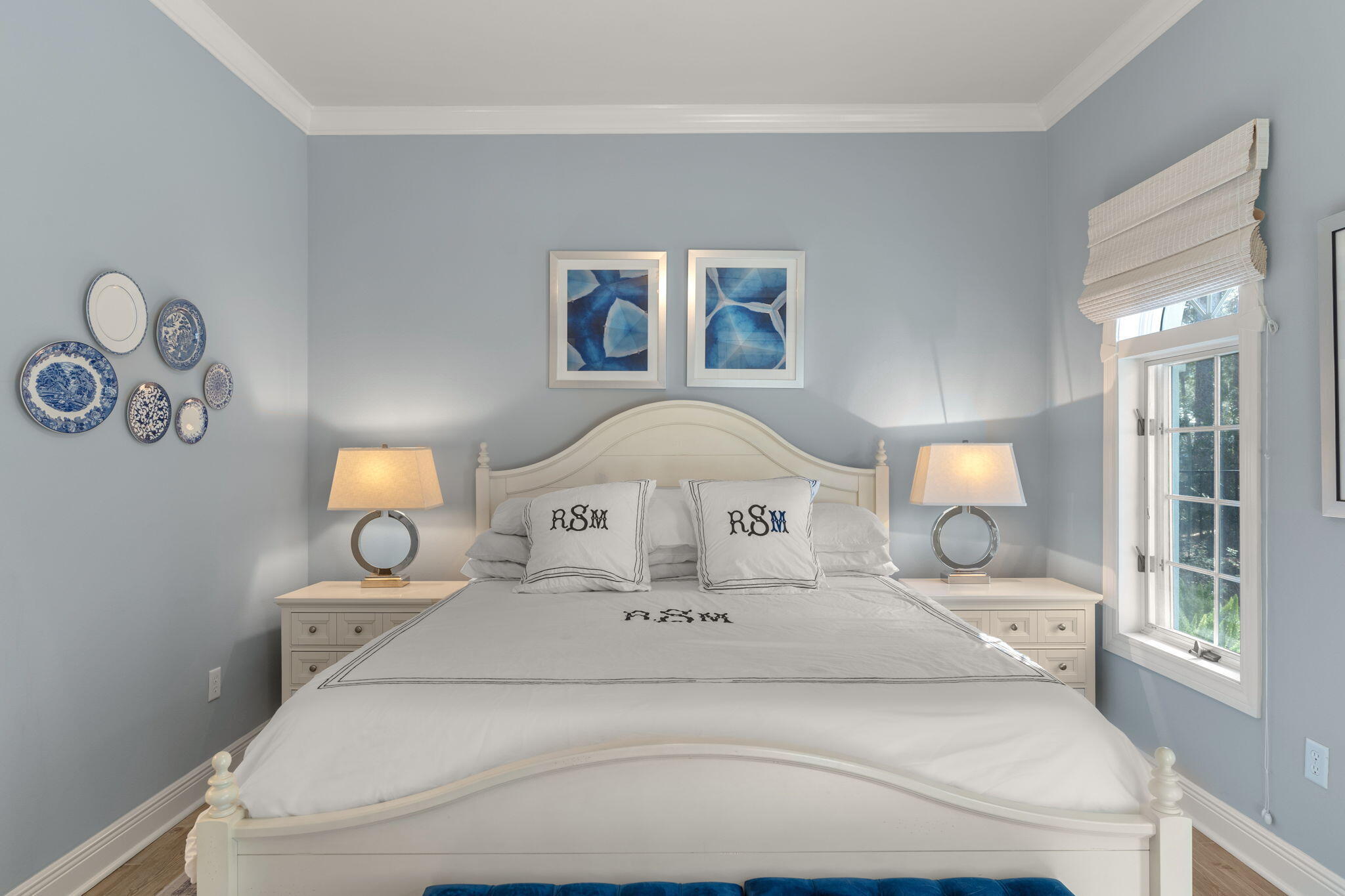 BAYTOWNE AVE EAST - Residential