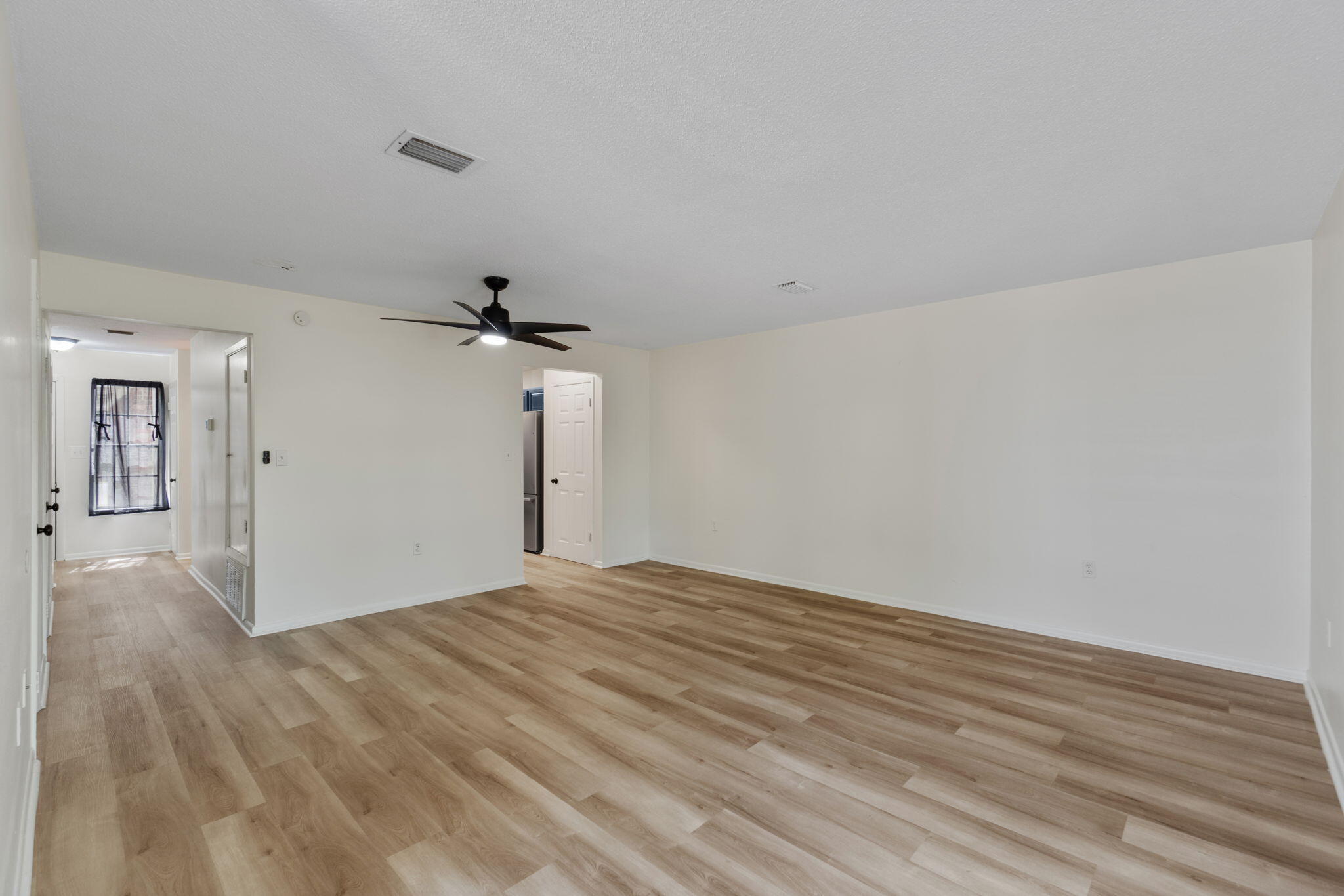 37 12Th Street Z132