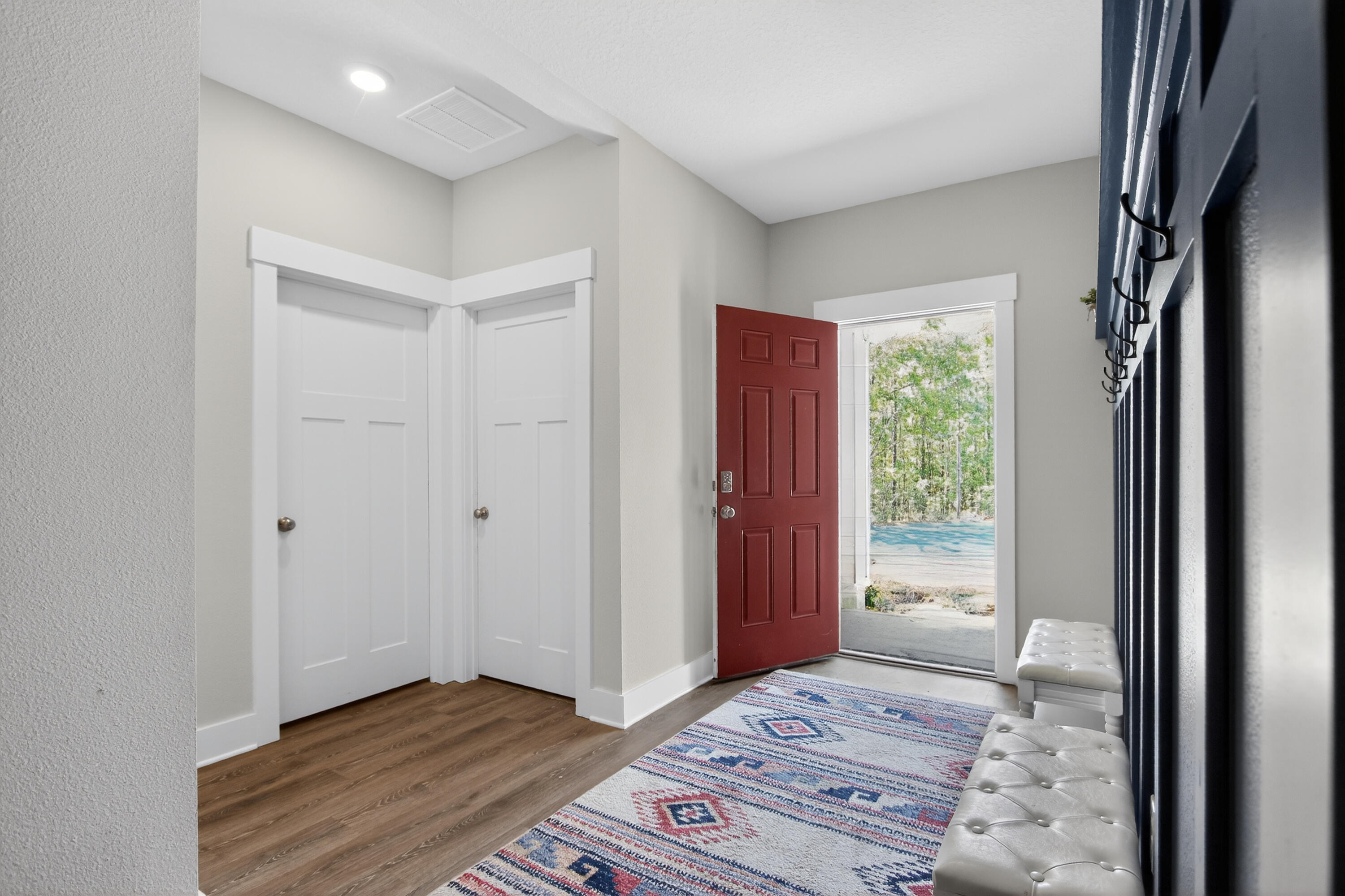 HILLWOOD ESTATES - Residential