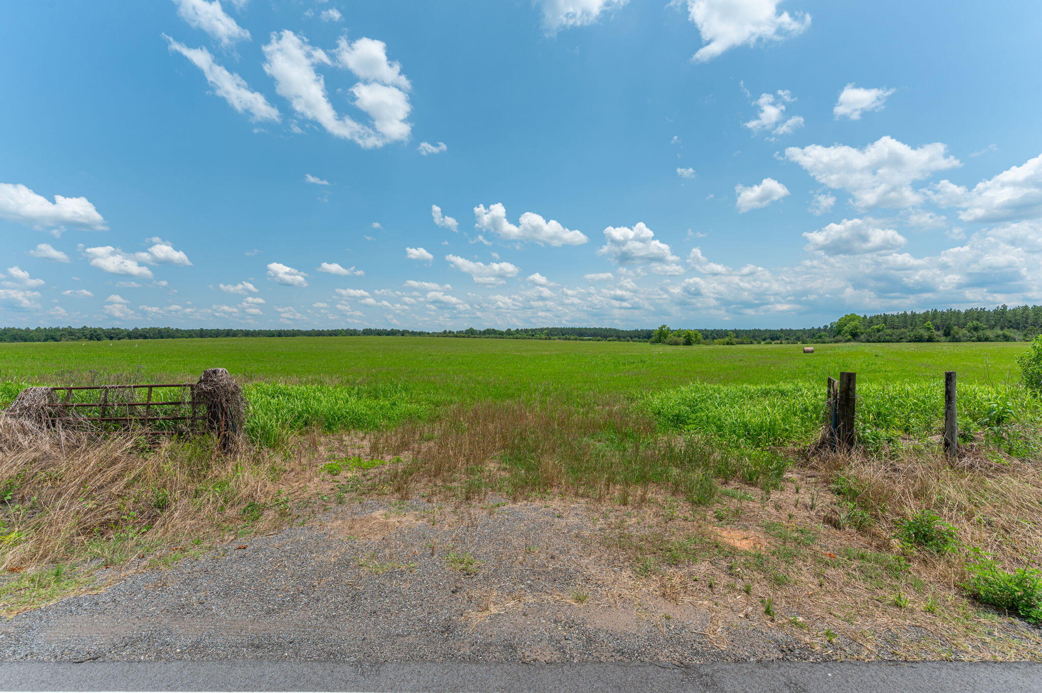 METES & BOUNDS - Land