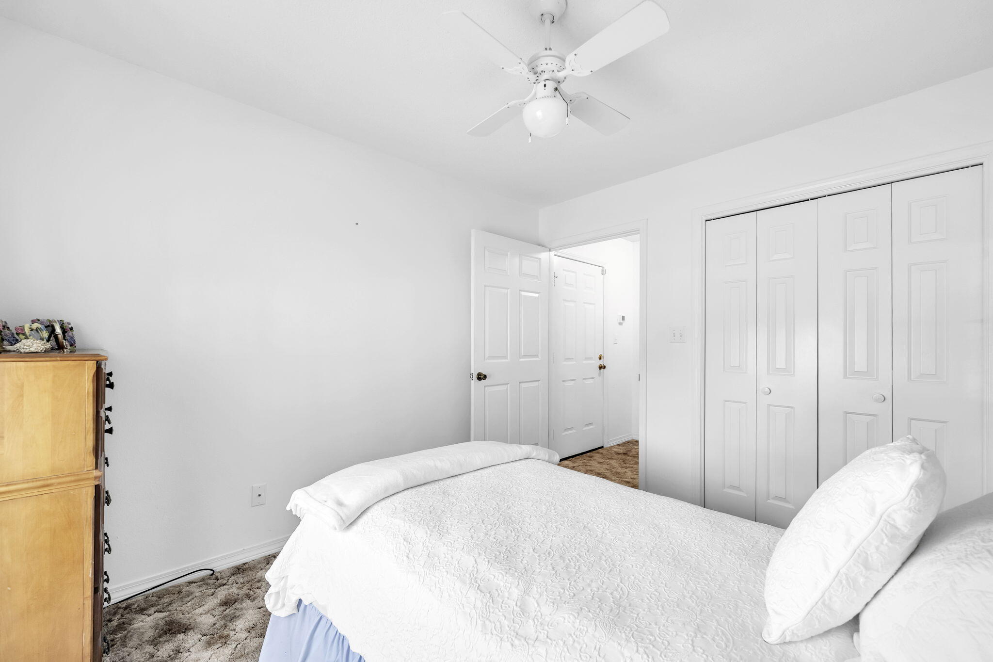 COVENTRY CORNERS - Residential