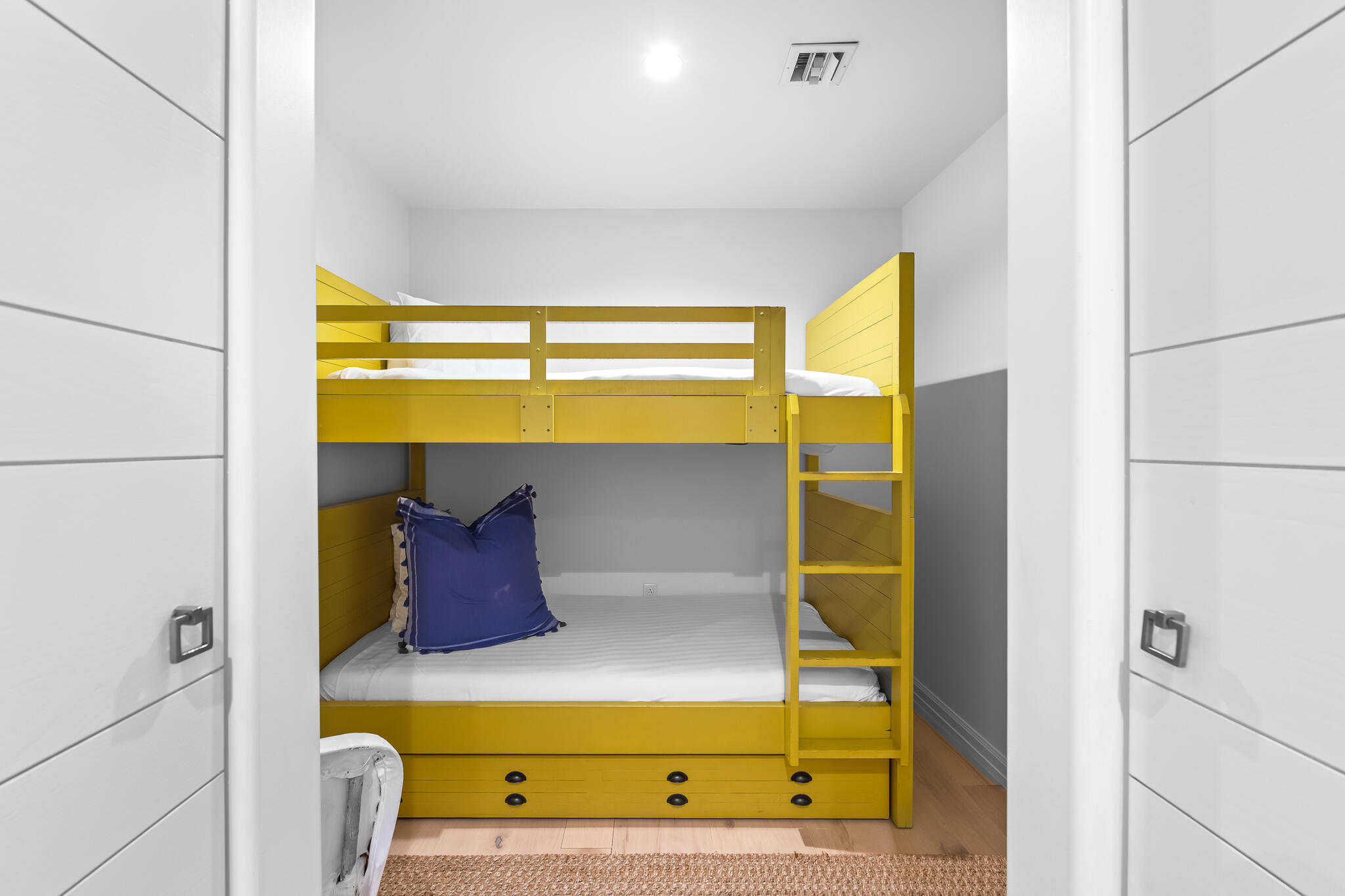 ALYS BEACH - Residential