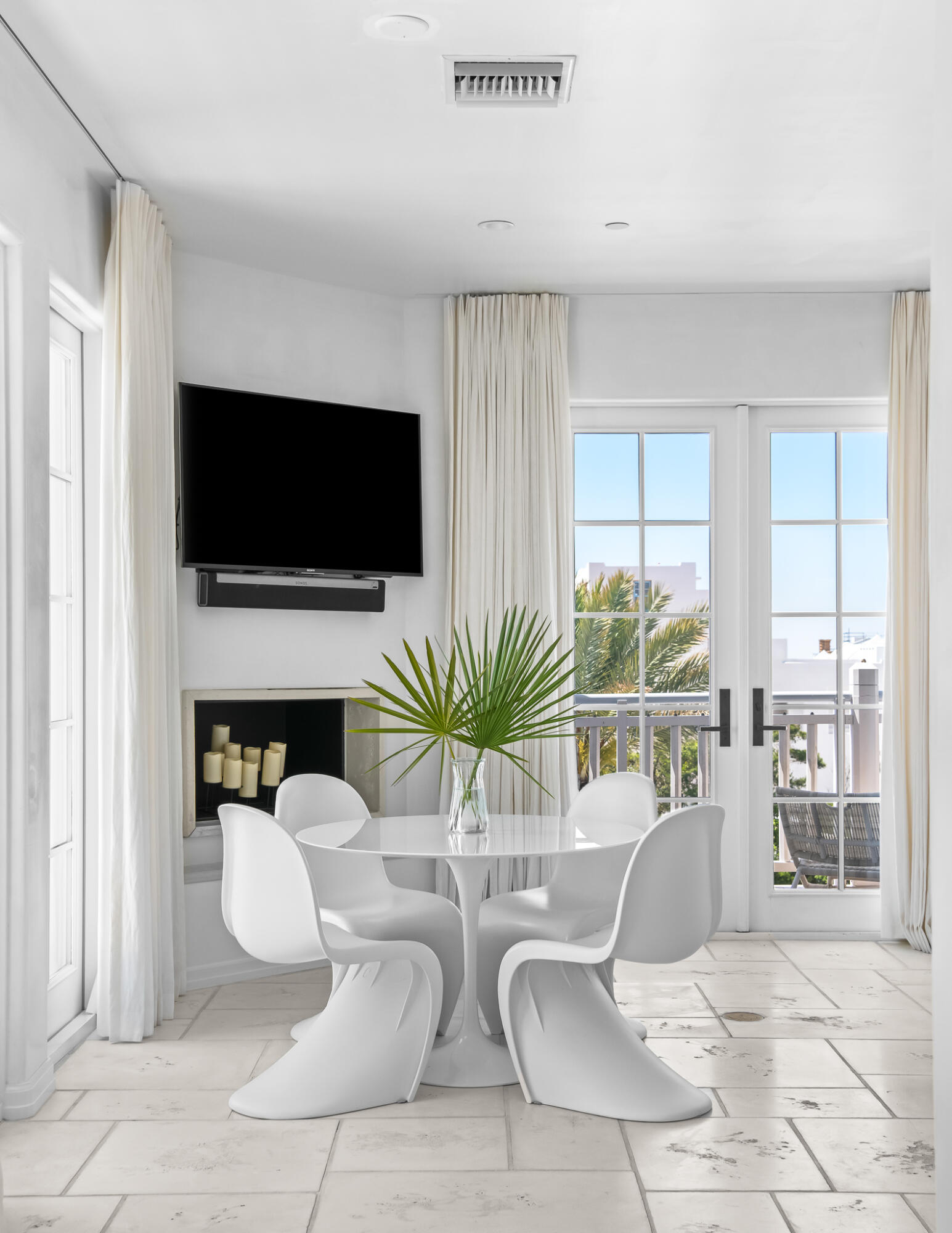 ALYS BEACH - Residential