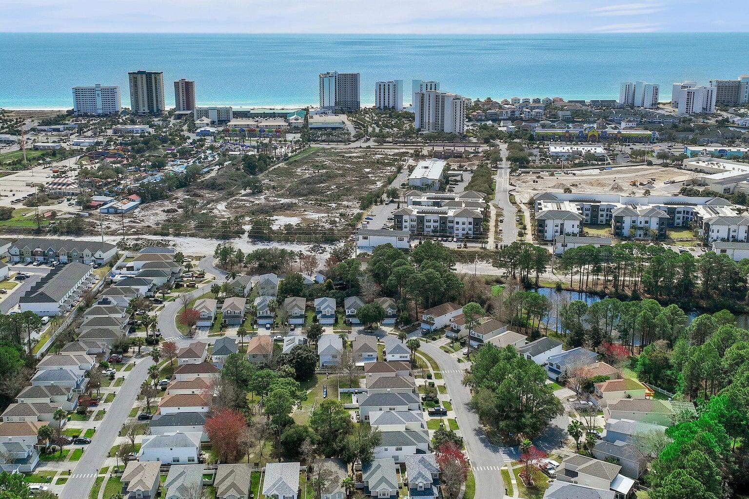 TWIN LAKES ESTATES - Residential Lease