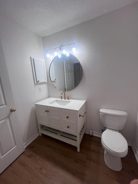 TWIN LAKES ESTATES - Residential Lease