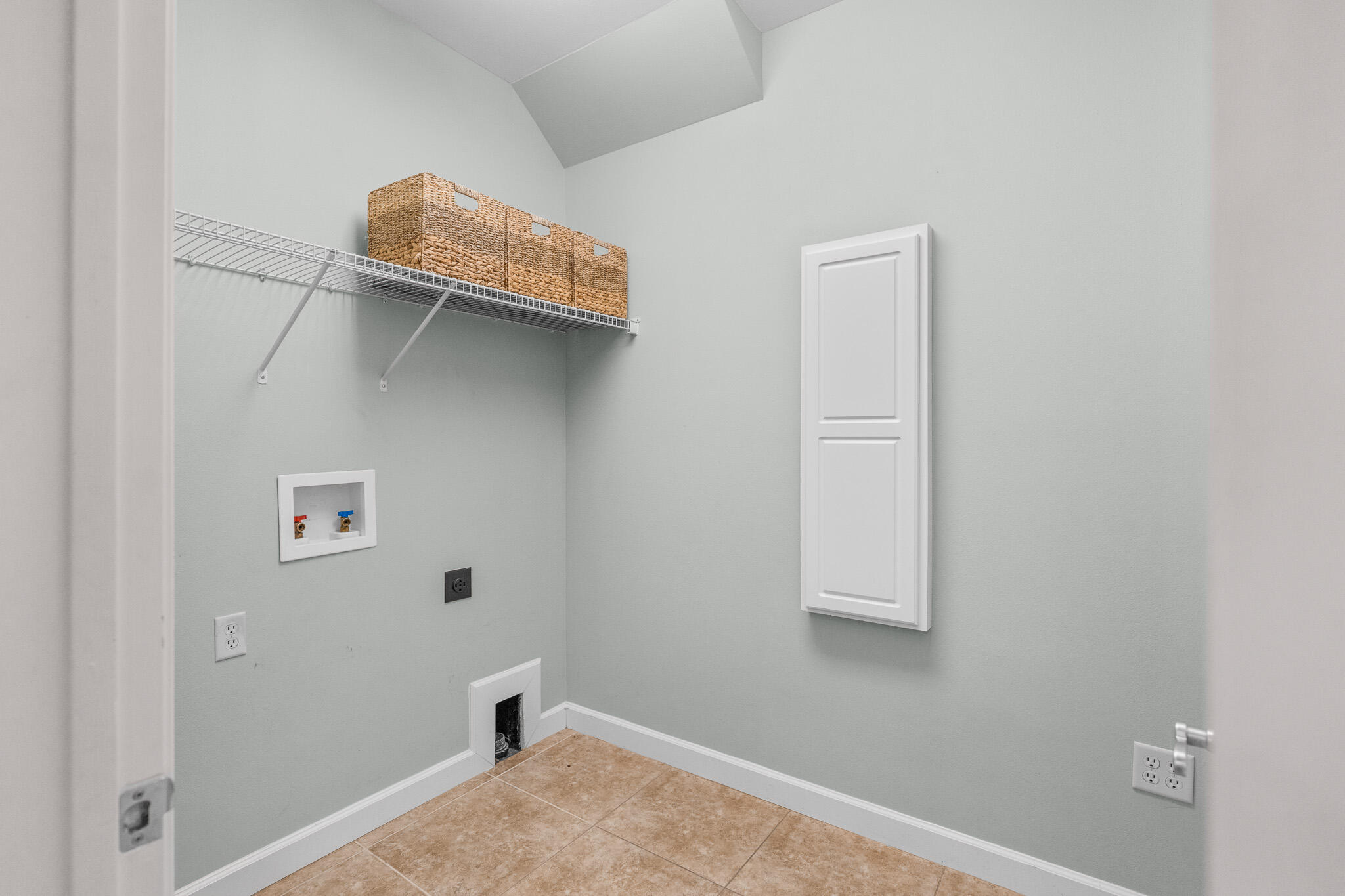 MARINA LANDING - Residential