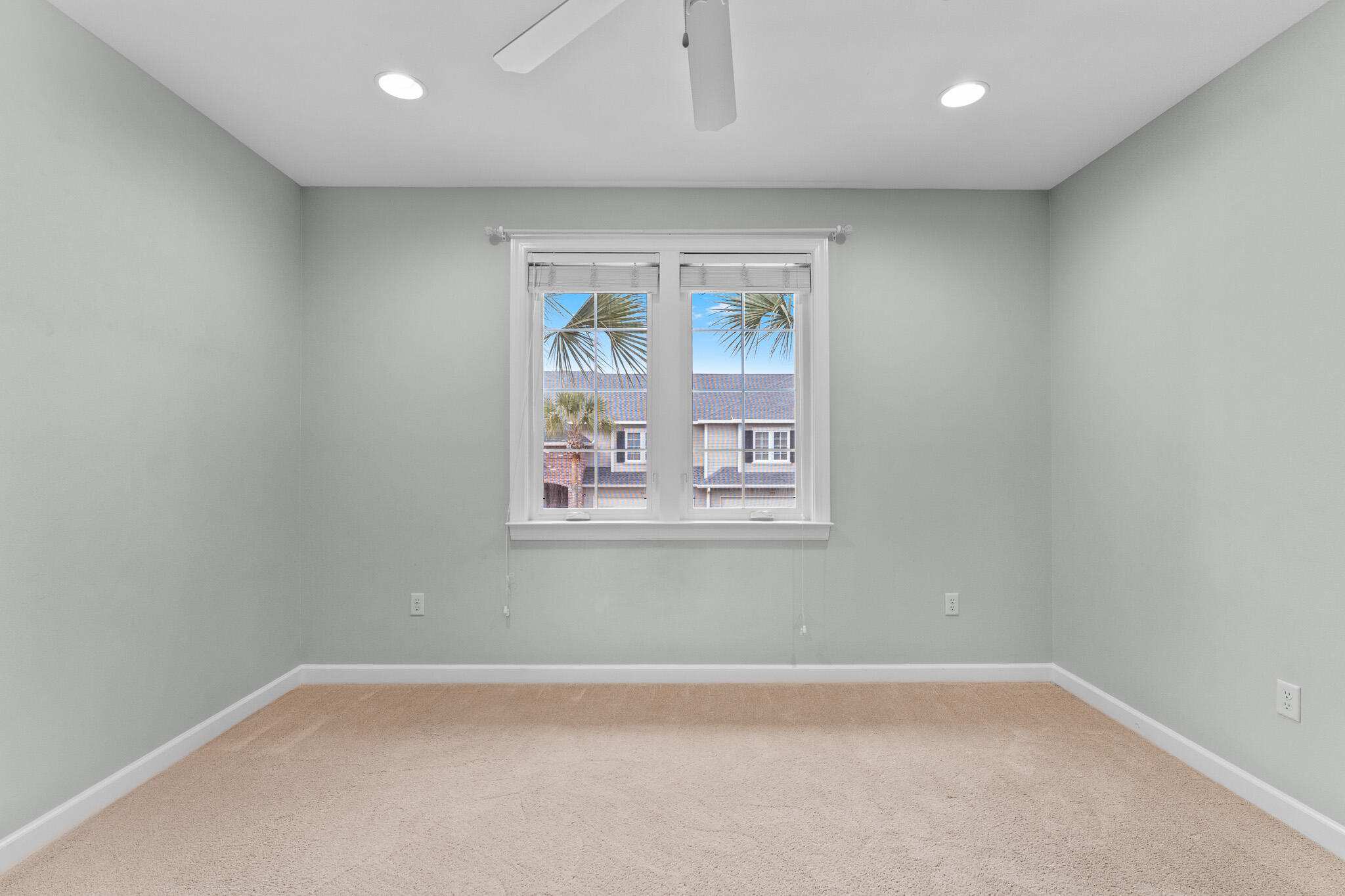 MARINA LANDING - Residential